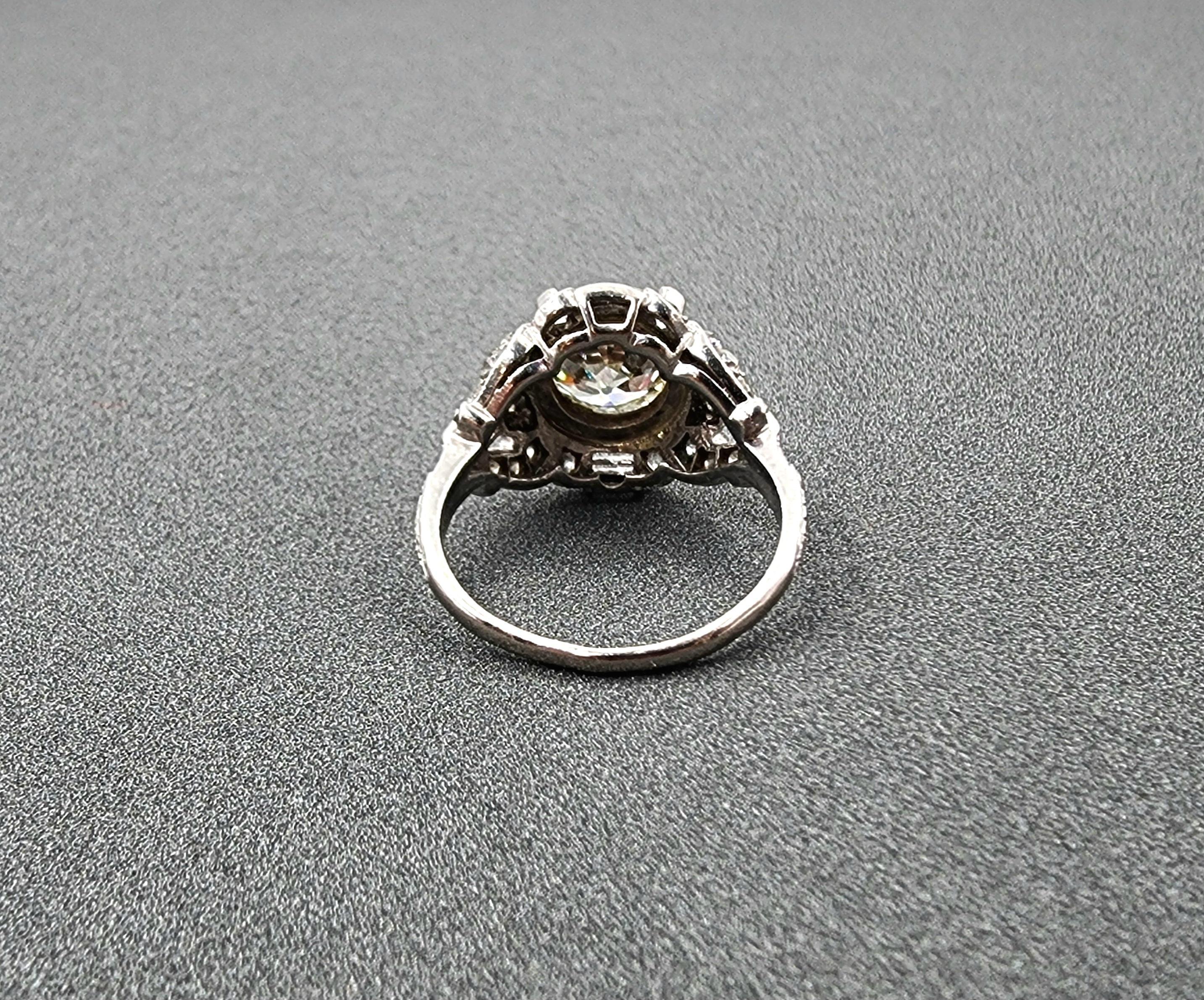 Femenino o masculino 2,48 quilates Anillo Antiguo Europeo Corte Diamante en venta
