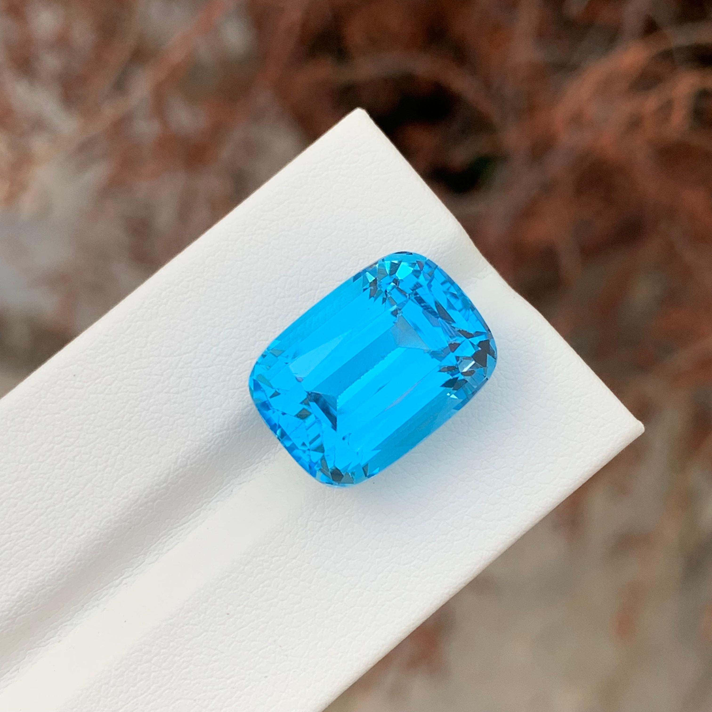 24.80 Carat Gorgeous Faceted Electric Blue Topaz Cushion Shape Gemstone For Sale 3