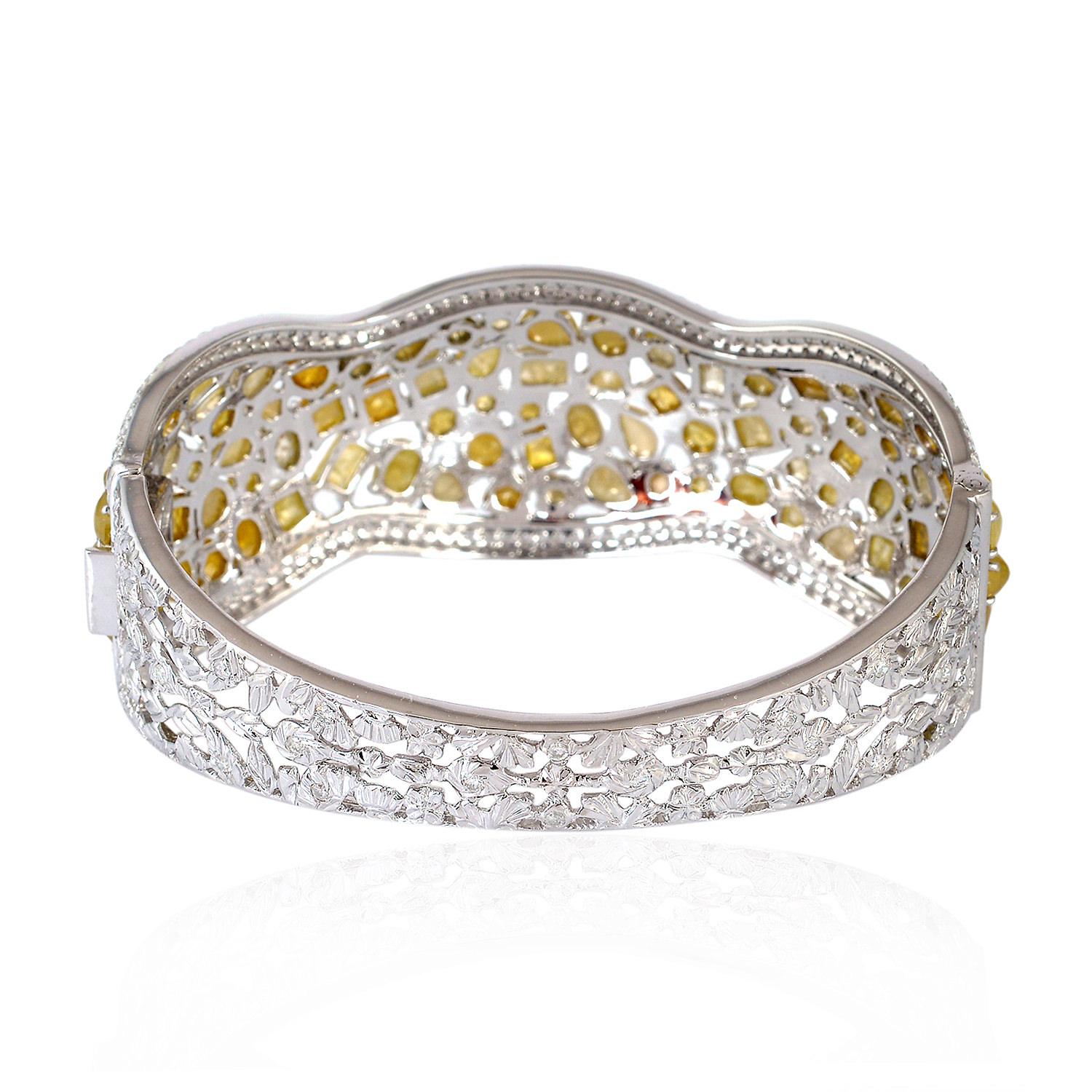 Uncut 24.83ct Yellow Ice Diamond and White Diamond Bangle Set Made in 18K White Gold For Sale