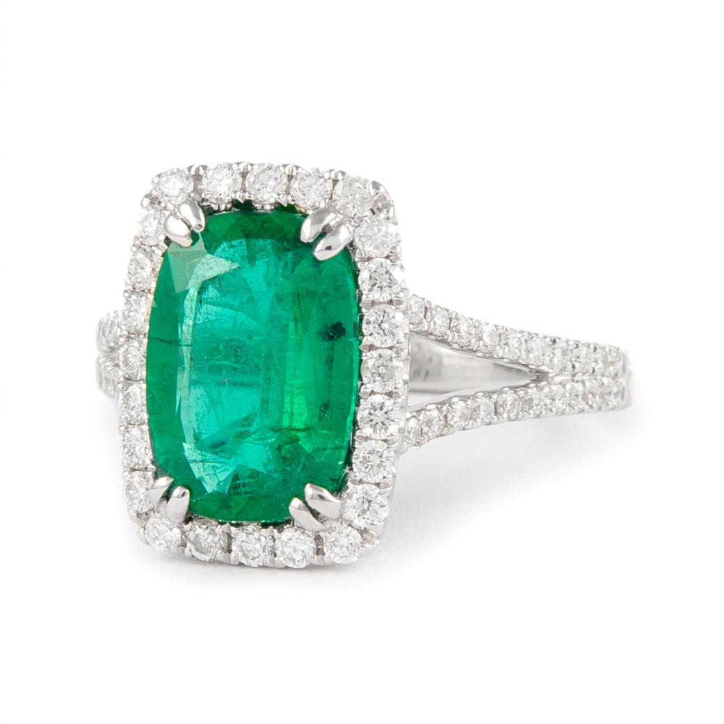 2.47 ct. colombian emerald engagement ring made in 18k white gold