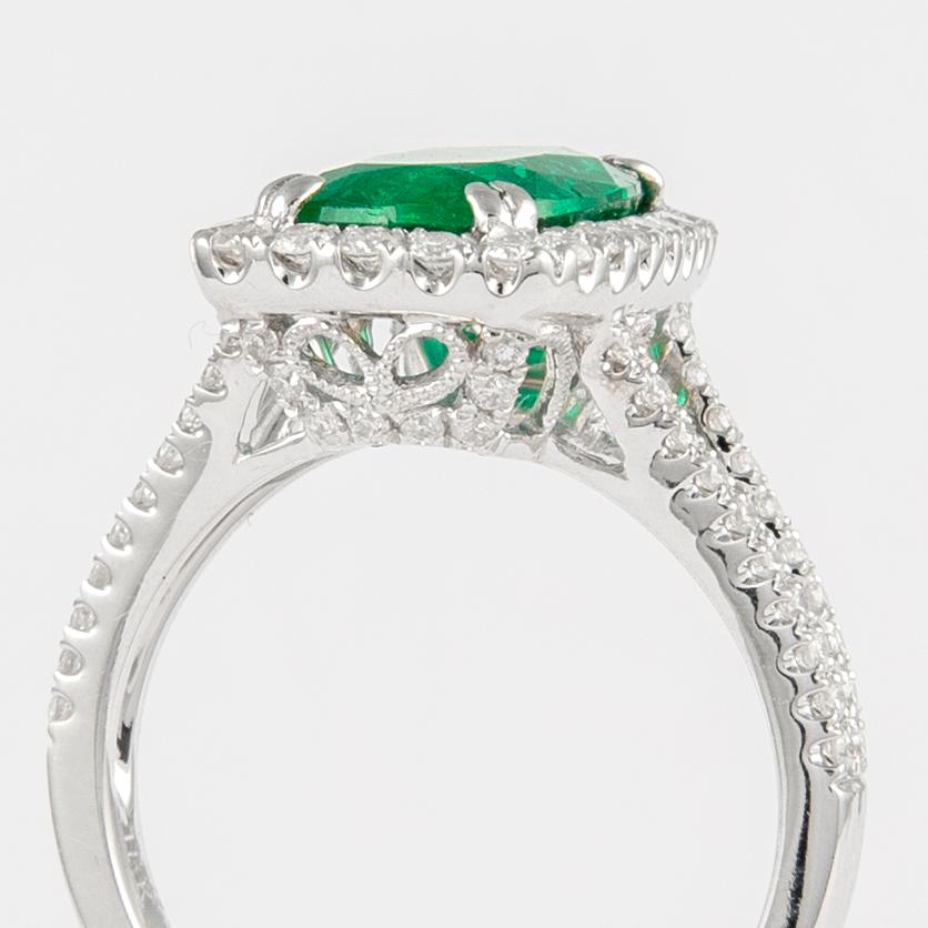 Women's 2.48ct Carat Mixed Cut Emerald with Diamond Halo Ring 18k White Gold