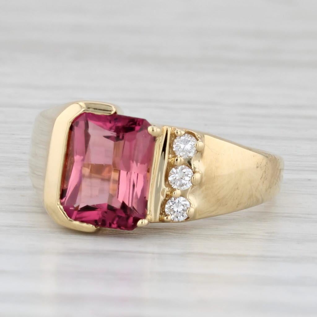 Bague en or jaune 18 carats avec tourmaline rose de 2,48 carats et diamants, taille 8 en vente 1
