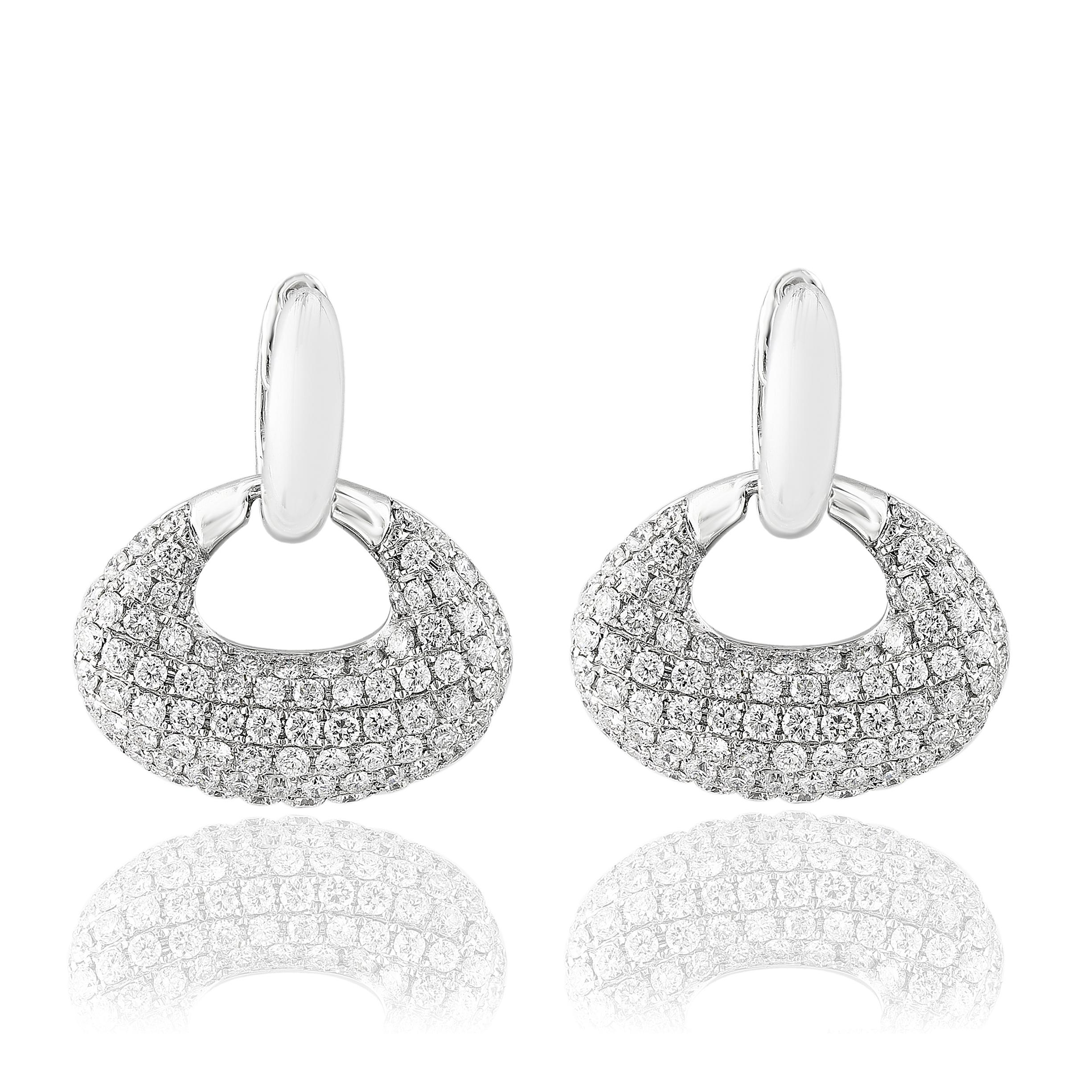 Contemporary 2.49 Carat Brilliant Cut Diamond Drop Earrings in 18K White Gold For Sale