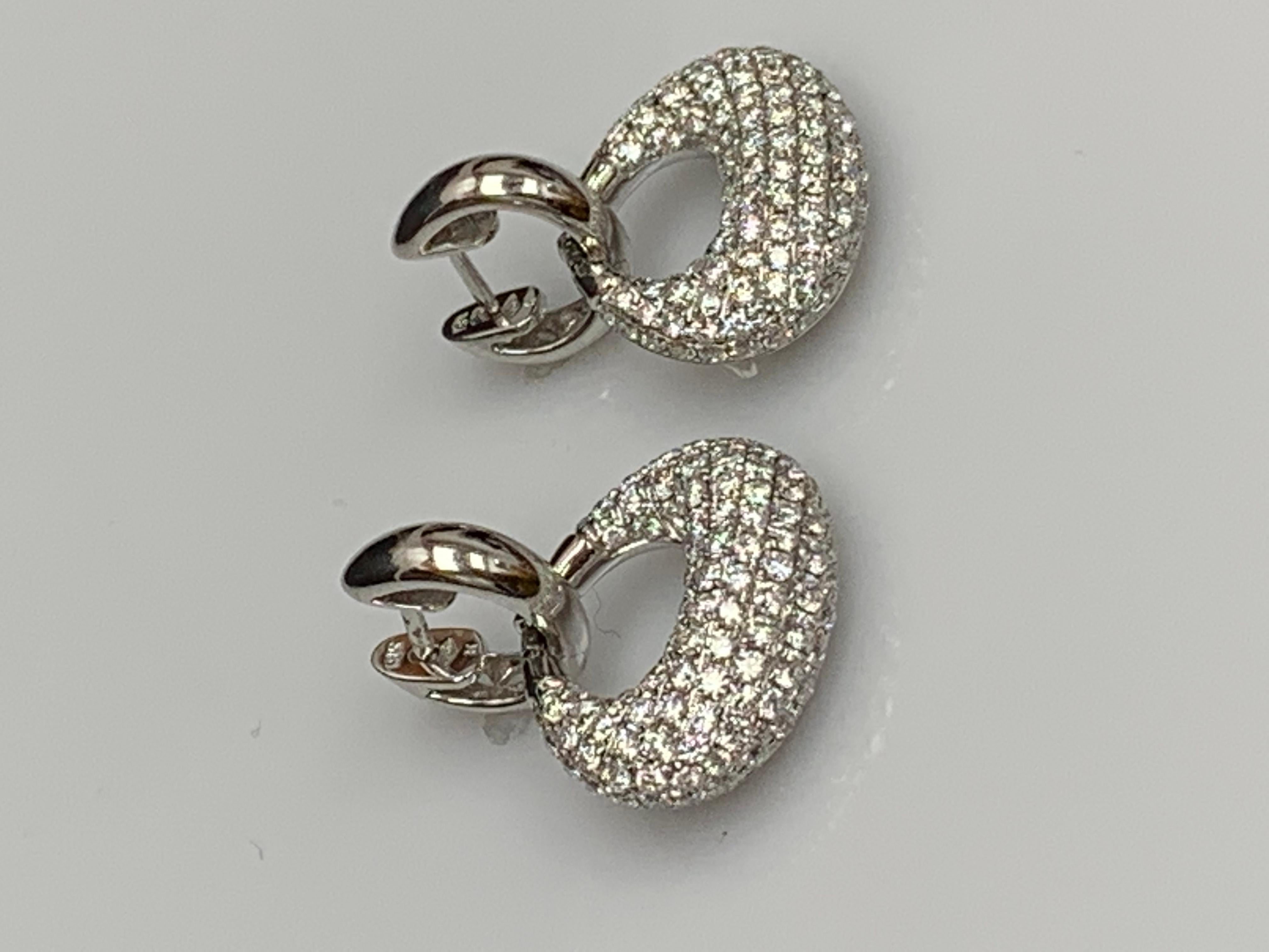 2.49 Carat Brilliant Cut Diamond Drop Earrings in 18K White Gold For Sale 1