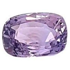 Saphir violet de 2,49 carats à taille coussin