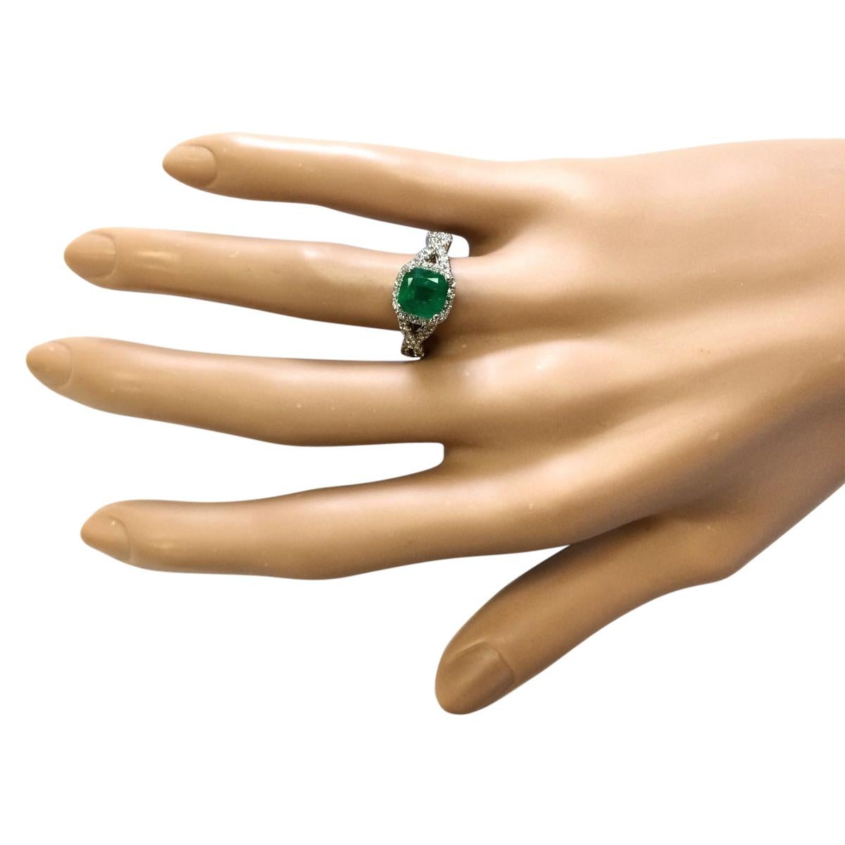 Emerald Diamond Ring In 14 Karat White Gold  In New Condition For Sale In Los Angeles, CA