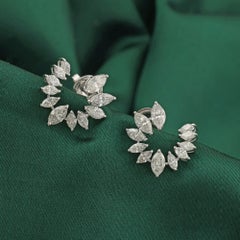 Pendientes tipo «climber» con diamantes naturales de 2,49 quilates y talla marquesa, en oro blanco de 18 quilates