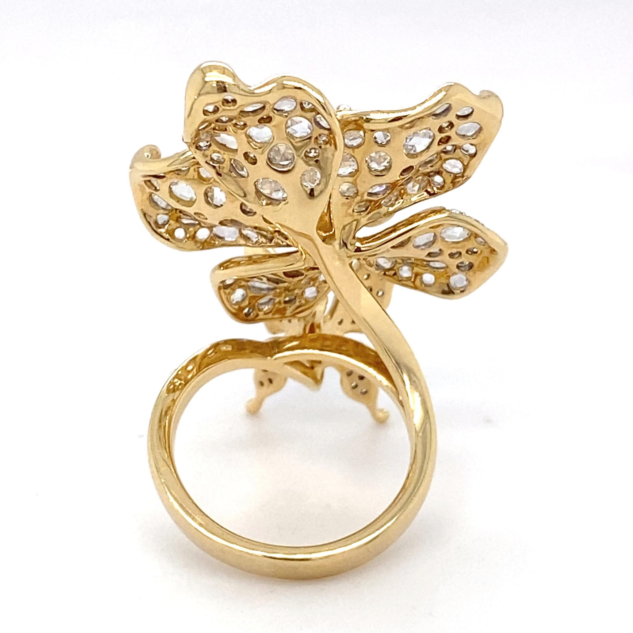 2,49 Karat Saphir & Diamant Gelbgold Blumen-Statement-Ring aus Gelbgold im Angebot 4