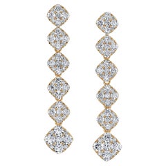 Boucles d'oreilles pendantes en or jaune et pavé de diamants d'une valeur totale de 2,49 carats