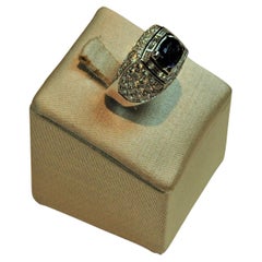 2,49 Ct. Diamants 2,27 carats Bague dôme ou bague rose en or blanc et saphir ovale