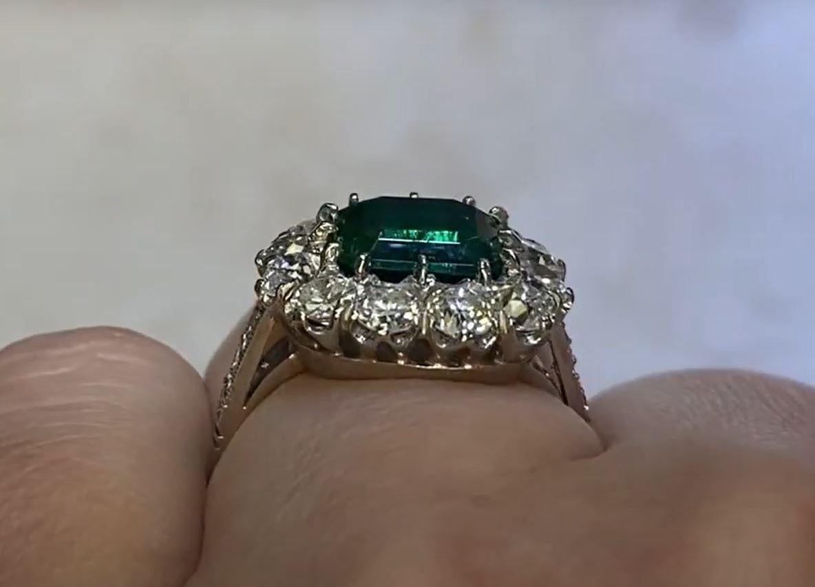 2.49ct Emerald Cut Emerald Engagement Ring, I Color, Diamond Halo, Platinum For Sale 2