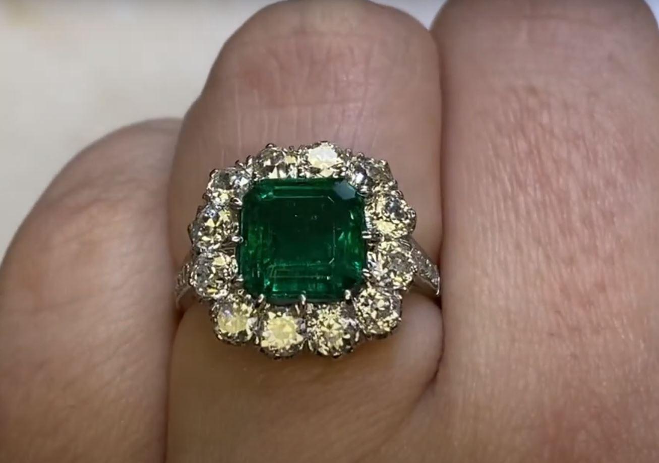 2.49ct Emerald Cut Emerald Engagement Ring, I Color, Diamond Halo, Platinum For Sale 3