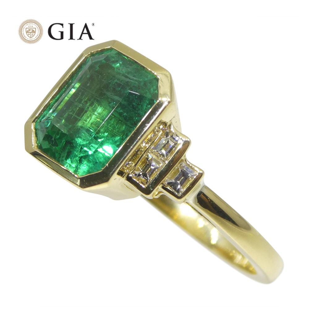 2.49ct Green Emerald, Diamond Ring set in 18k Yellow Gold, GIA Certified Zambian For Sale 1