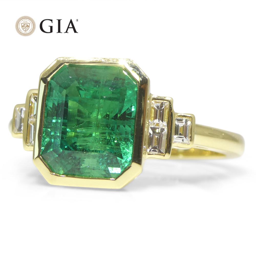2.49ct Green Emerald, Diamond Ring set in 18k Yellow Gold, GIA Certified Zambian For Sale 4