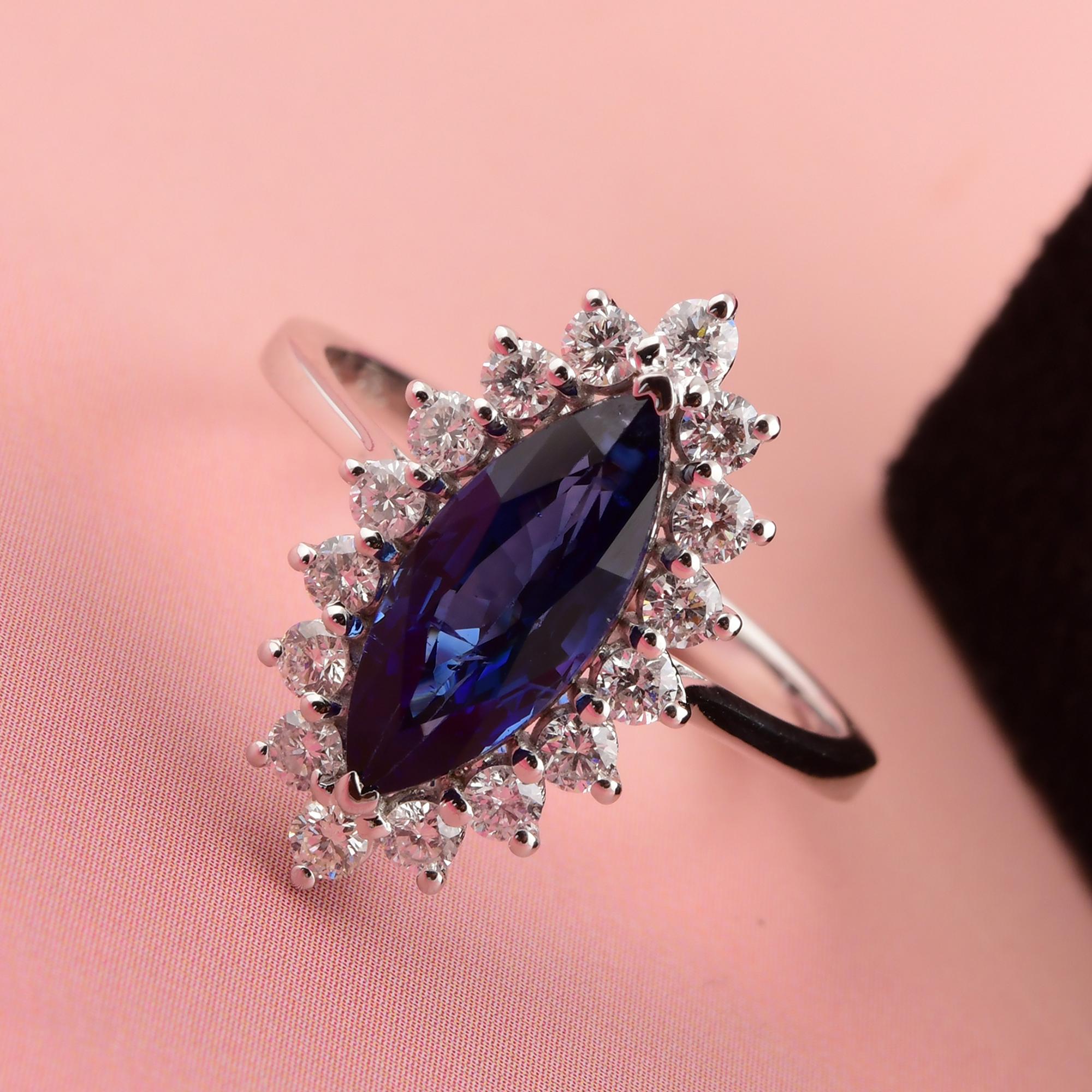 En vente :  2.49ct Marquise Blue Sapphire 0.56ct Diamond Halo Engagement Ring 18k White Gold 4