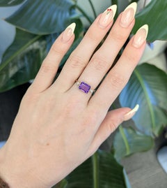2.4Ct Amethyst Ring with Earth Mined Diamonds Accents: Solid 14K Gold, 9x7mm