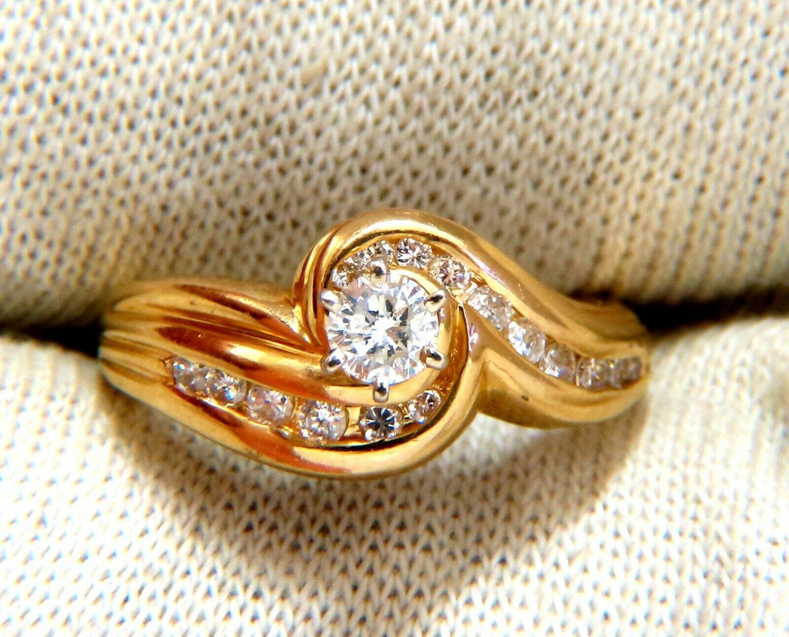 Vintage Solitaire & Band

.24ct Natural Round Diamond Center &

.28ct Natural Round Cut Accent Diamonds. 

Si-1 clarity H color.

14kt yellow gold

7.2 Grams

Overall ring: 9.5mm wide

Depth: 7.7mm

Band: 3mm wide 

2.7mm depth

Current ring size: