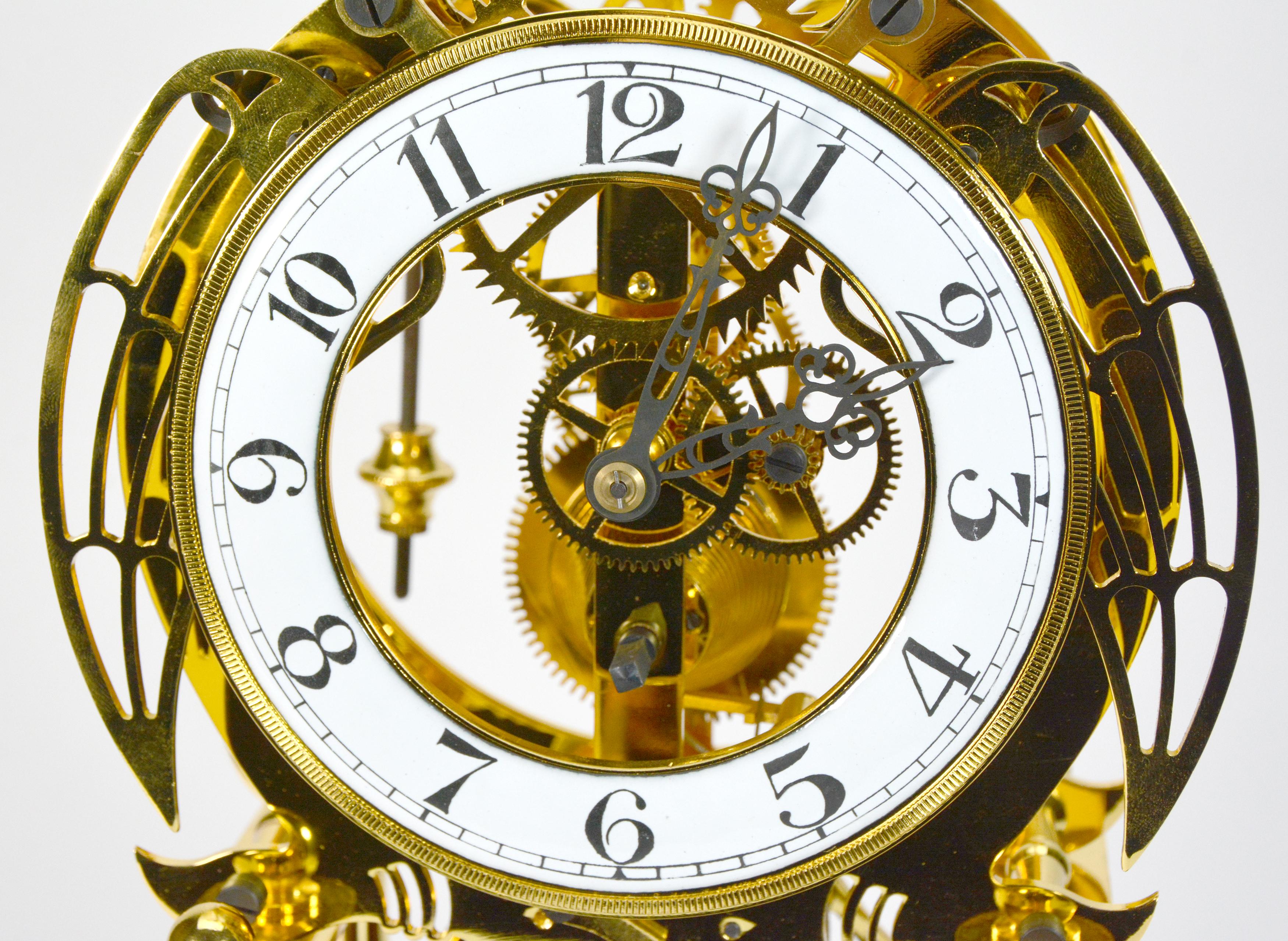 24K Animated Owl Blinking Eye & Flapping Wing Brass Skeleton Clock 6