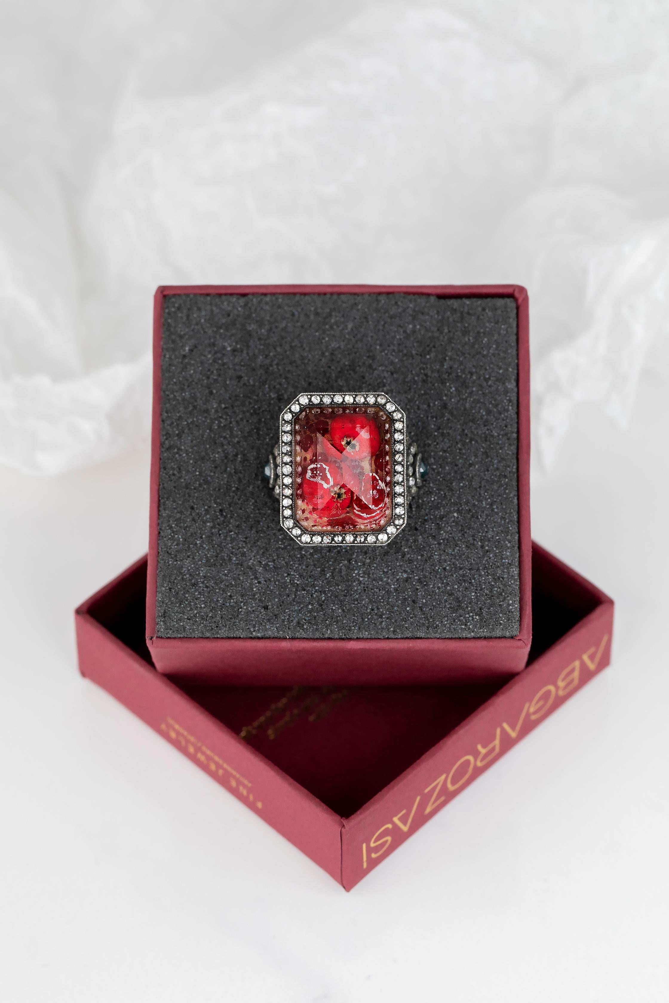 24k Gold and 925K Silver Carved Pomegranate Ring with 1.15 Ct Diamond 9