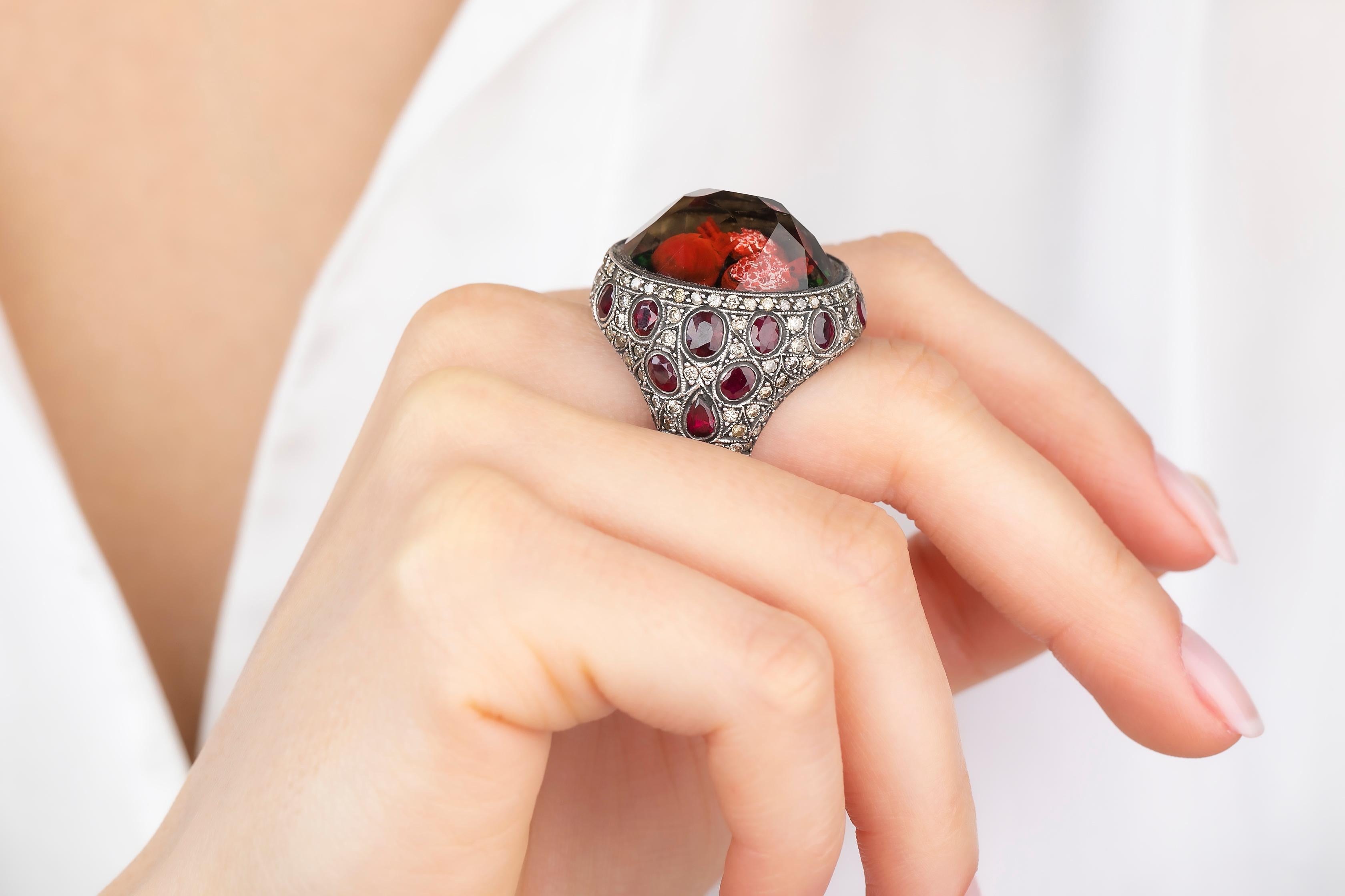 For Sale:  24k Gold and 925K Silver Carved Pomegranate Ring with 1.20 Ct Diamond 3