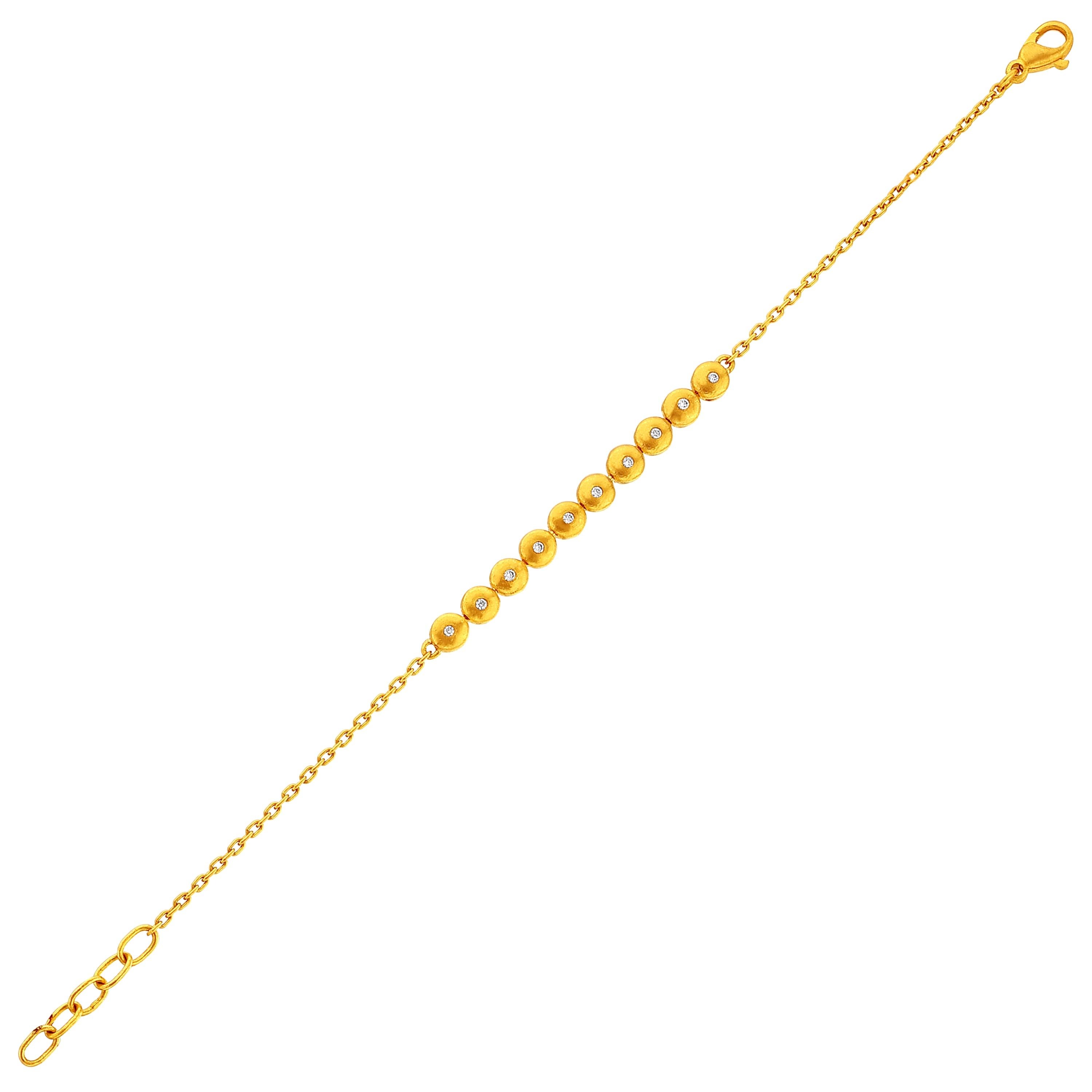 Diamonds (0.10 Carats)

Crafted with timeless elegance, this 24 karat gold jewelry piece draws inspiration from the ancient civilizations of Anatolia, where empires like the Greeks, Romans, Byzantines, and Ottomans shaped history and beauty. With