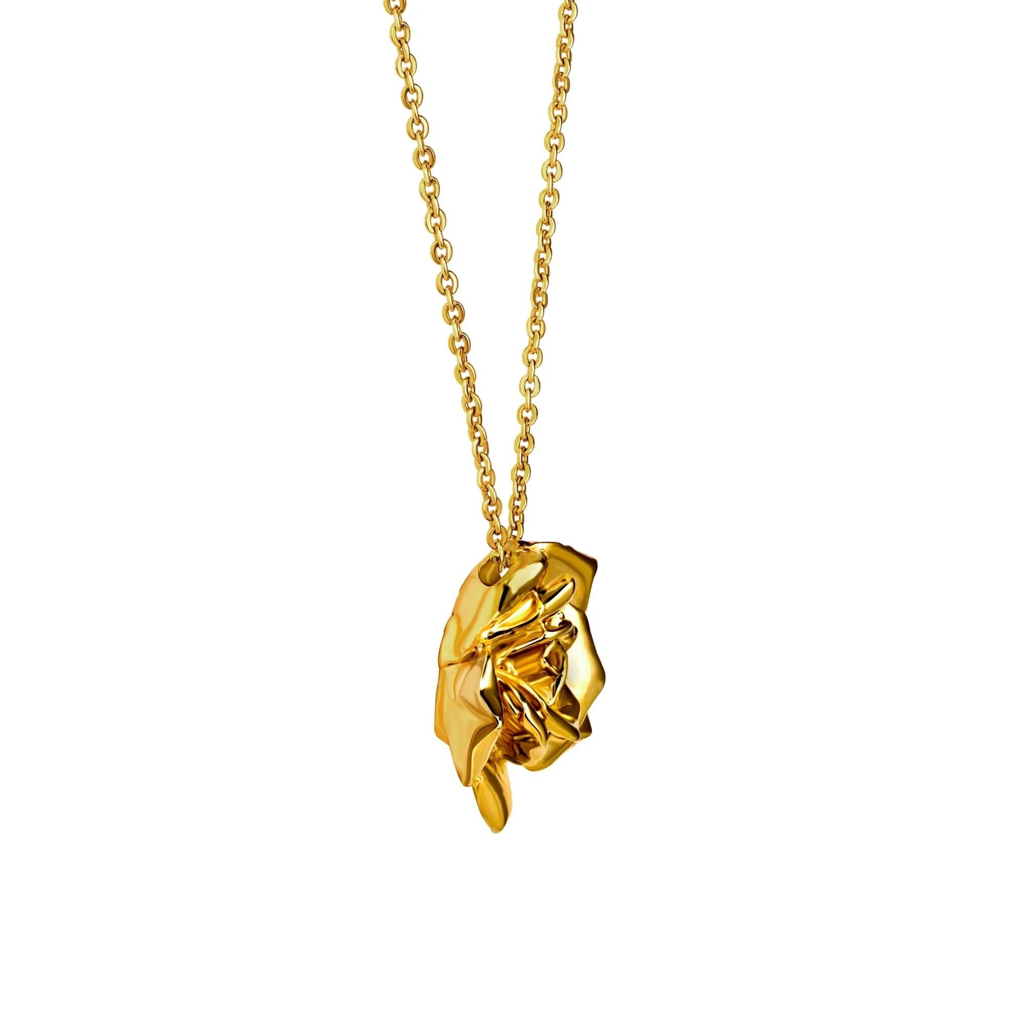 Contemporaneo Collana con ciondolo a forma di rosa scultorea in oro 24k di Mordekai in vendita