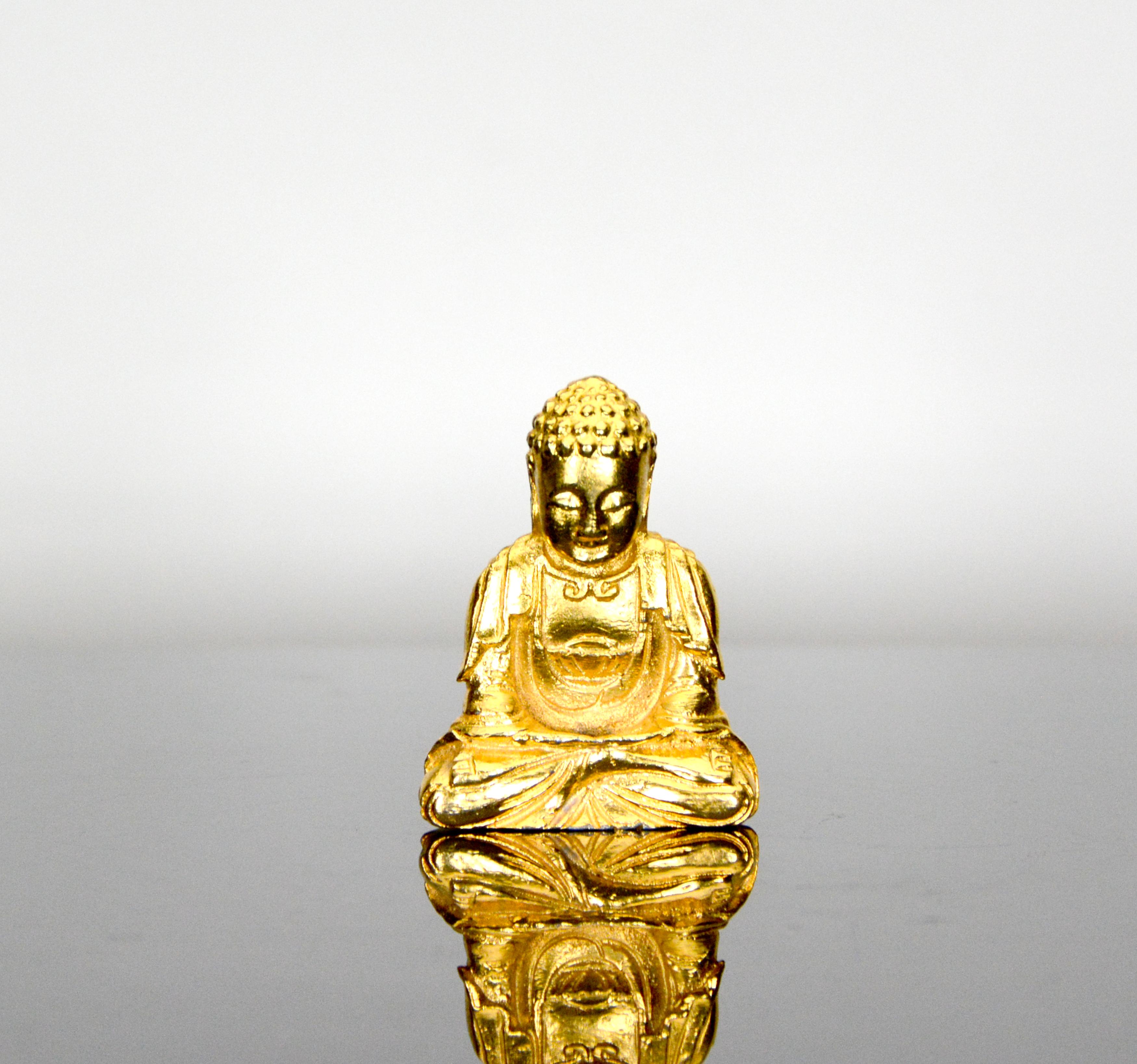 Hand-Crafted 24K Gold Filled Chinese Sakyamuni Buddha Figure Statue