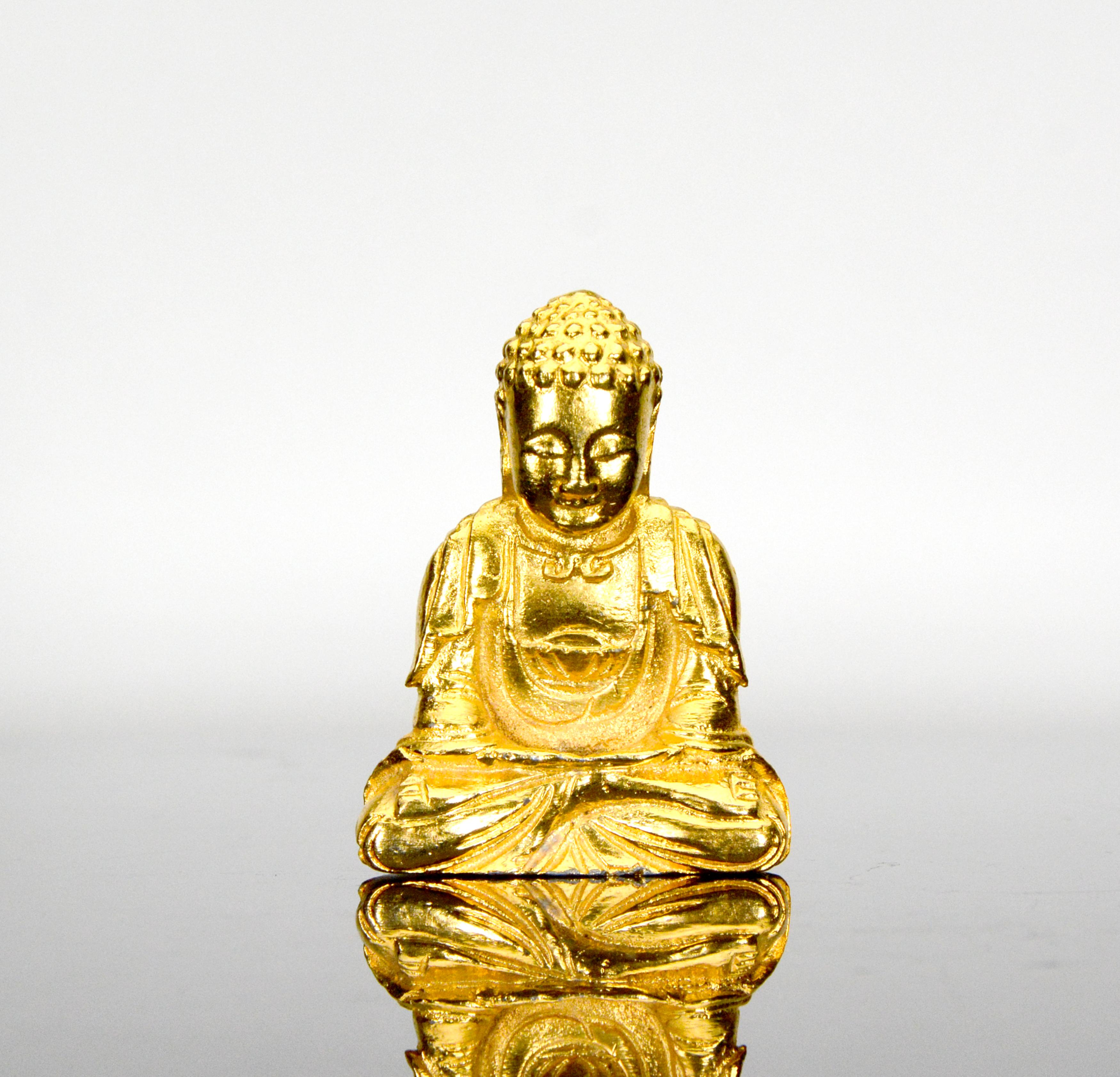 24K Gold Filled Chinese Sakyamuni Buddha Figure Statue In Excellent Condition In Danville, CA