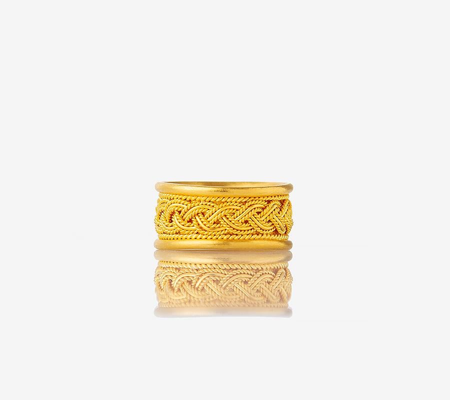 For Sale:  24K Gold Hand Crafted Wide Weave Mesh Band Radiant Cut Diamond Solitaire Ring 3