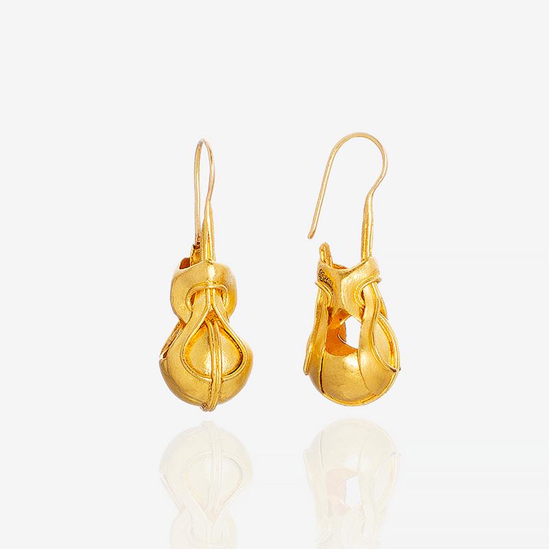 Classical Greek 24K Gold Handcrafted Hercules Knot Earring
