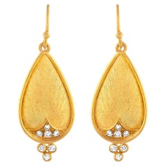 Boucles d'oreilles pour femmes en or 24k faites à la main avec des diamants taillés en brillant