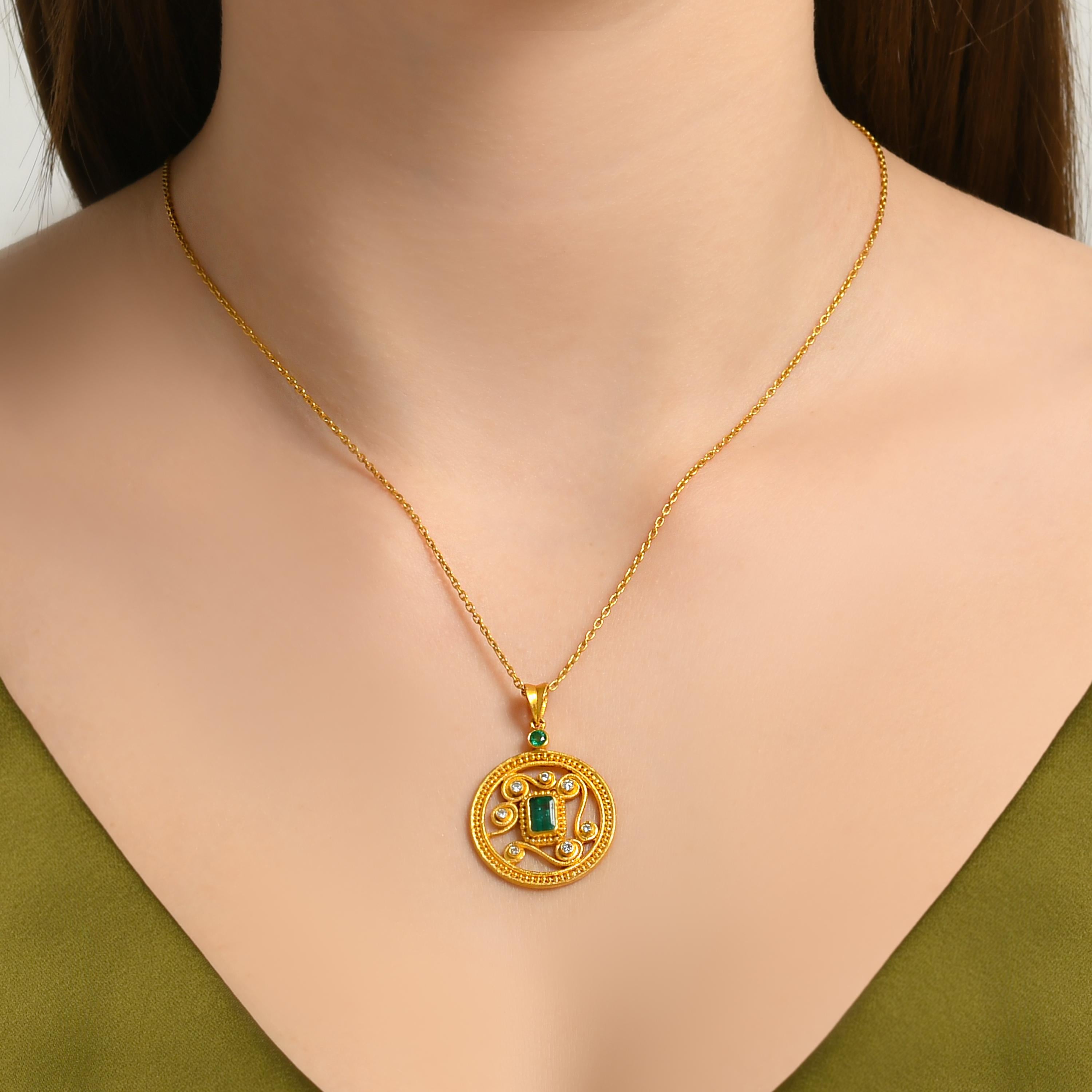 Classical Roman 24k Gold Medallion for Women with Emeralds and Diamonds For Sale