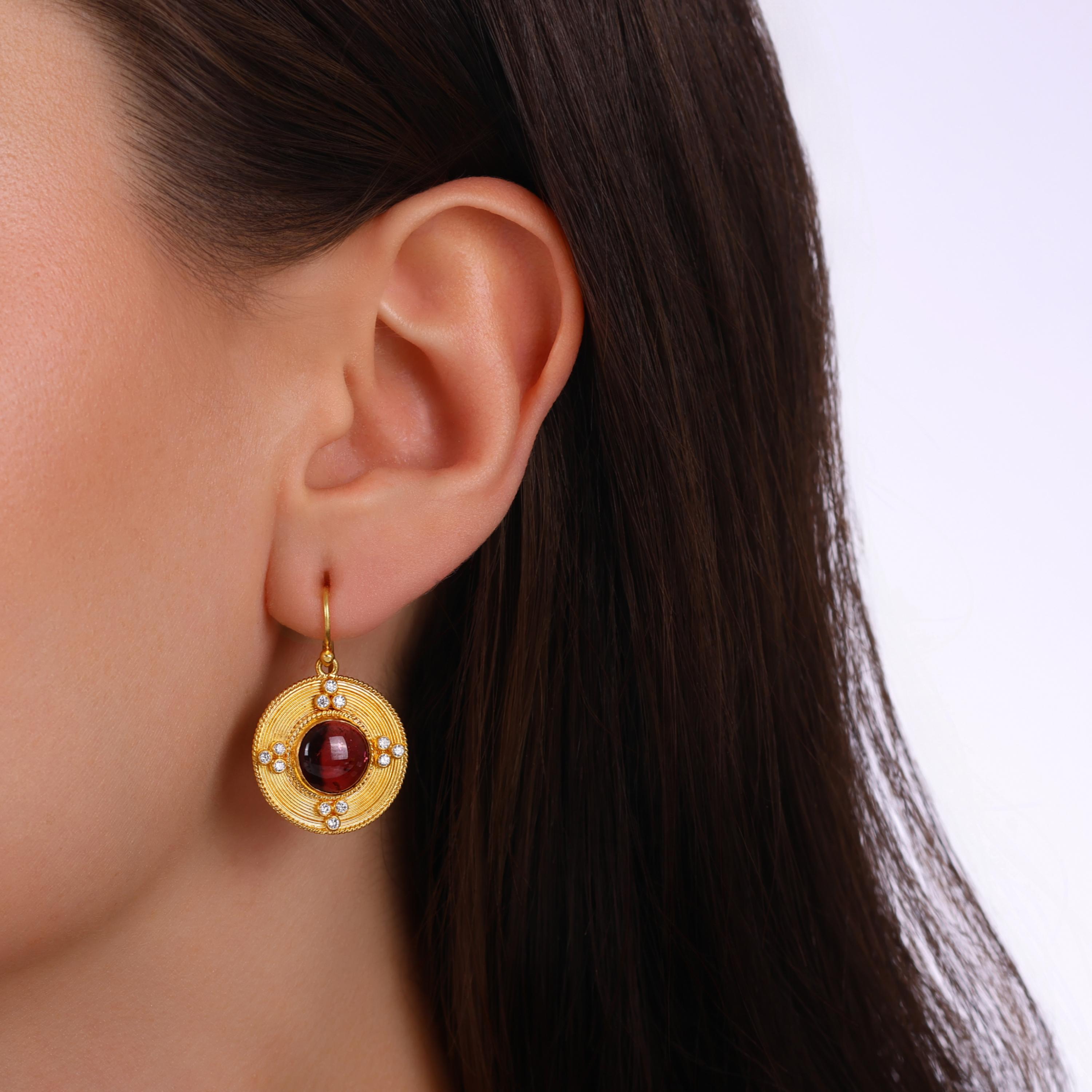 24k Gold Oval Earrings for Women with Oval Cabochon Cut Tourmaline and Diamonds In New Condition For Sale In İstanbul, TR
