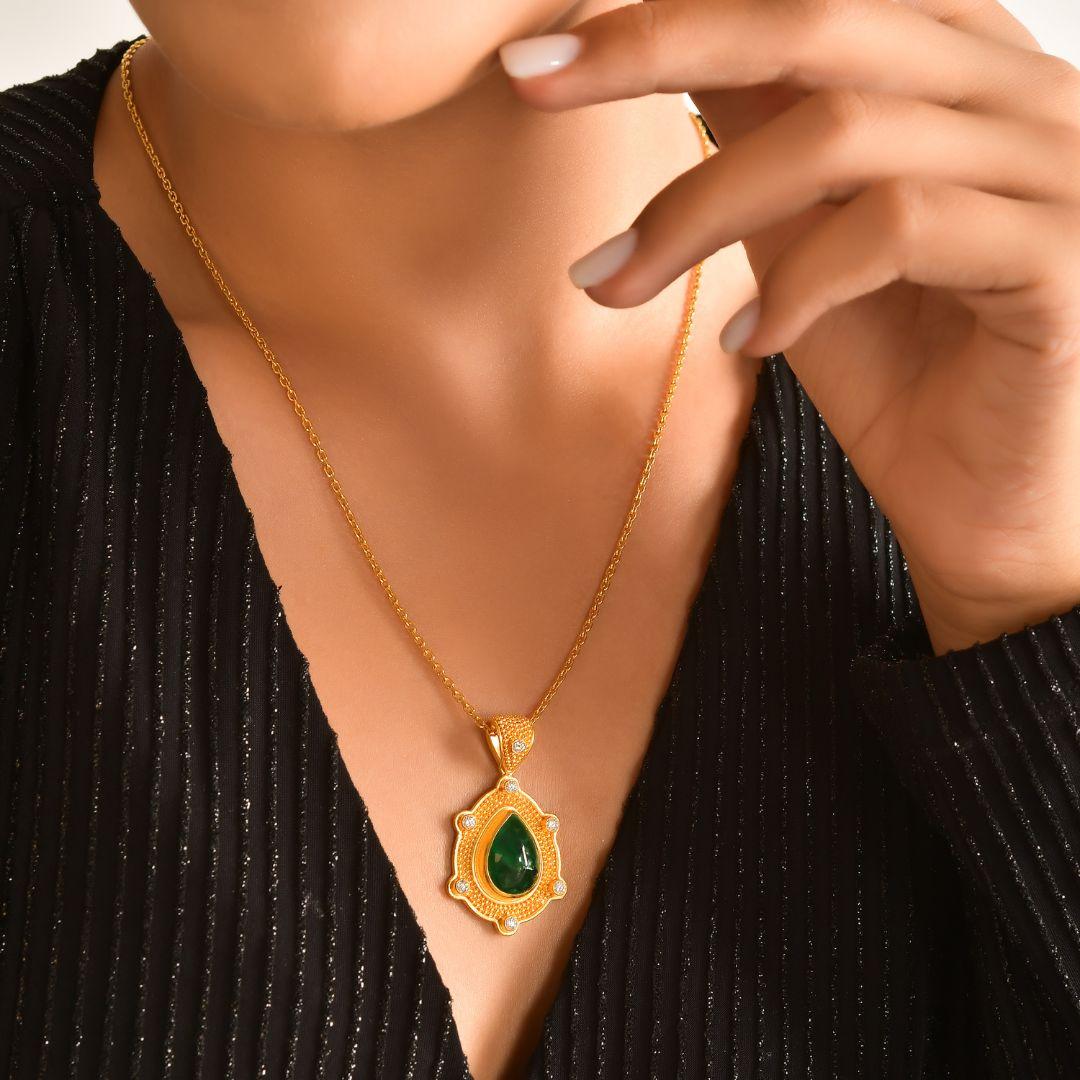 24k Gold Pendant for Woman with a Pear Shaped Cabochon Cut Emerald and Diamonds In New Condition For Sale In İstanbul, TR