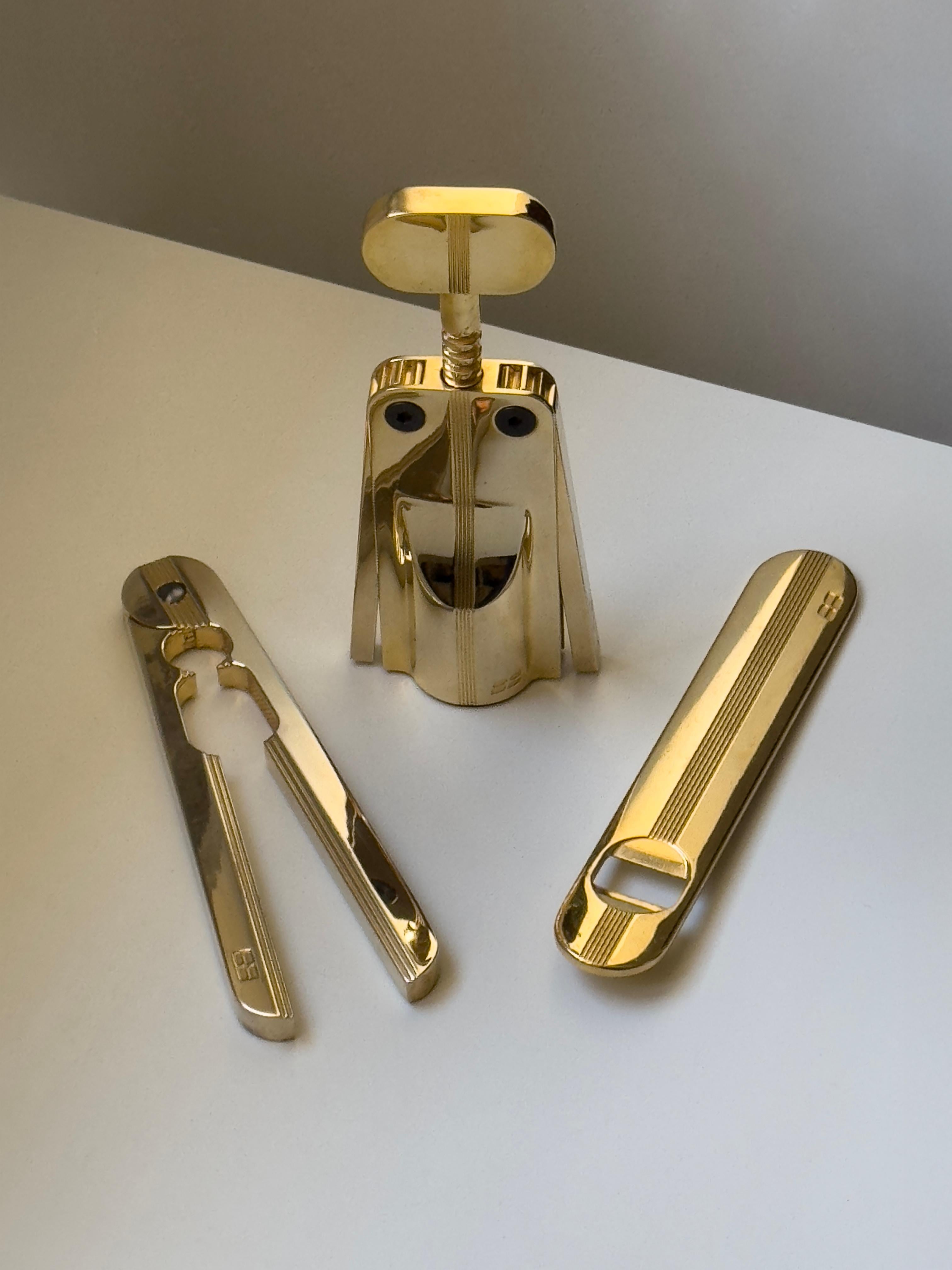 Juego de bebidas chapado en oro de 24 quilates diseñado por Pino Spagnolo para Biesse, Italia 1978 Italiano en venta