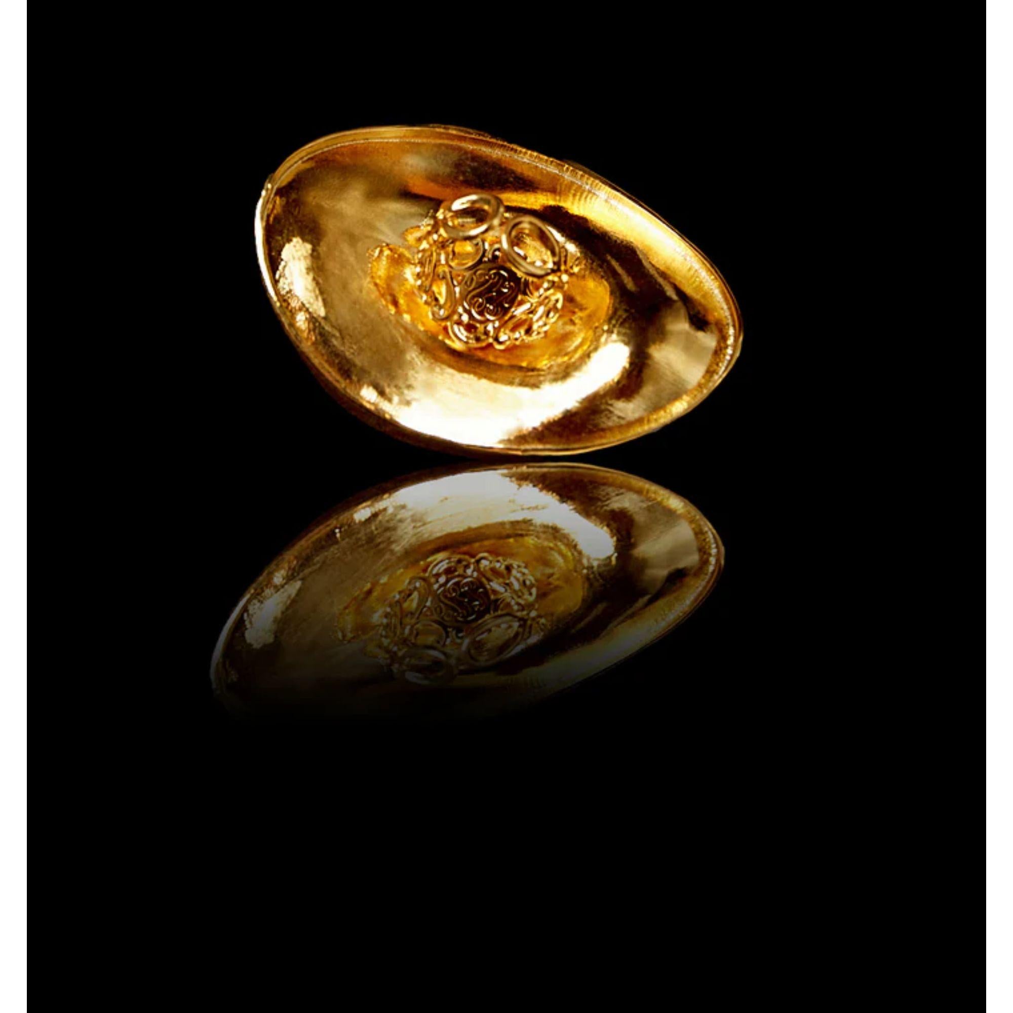 24K Gold Plated Eye Ring In New Condition For Sale In Miami Beach, FL