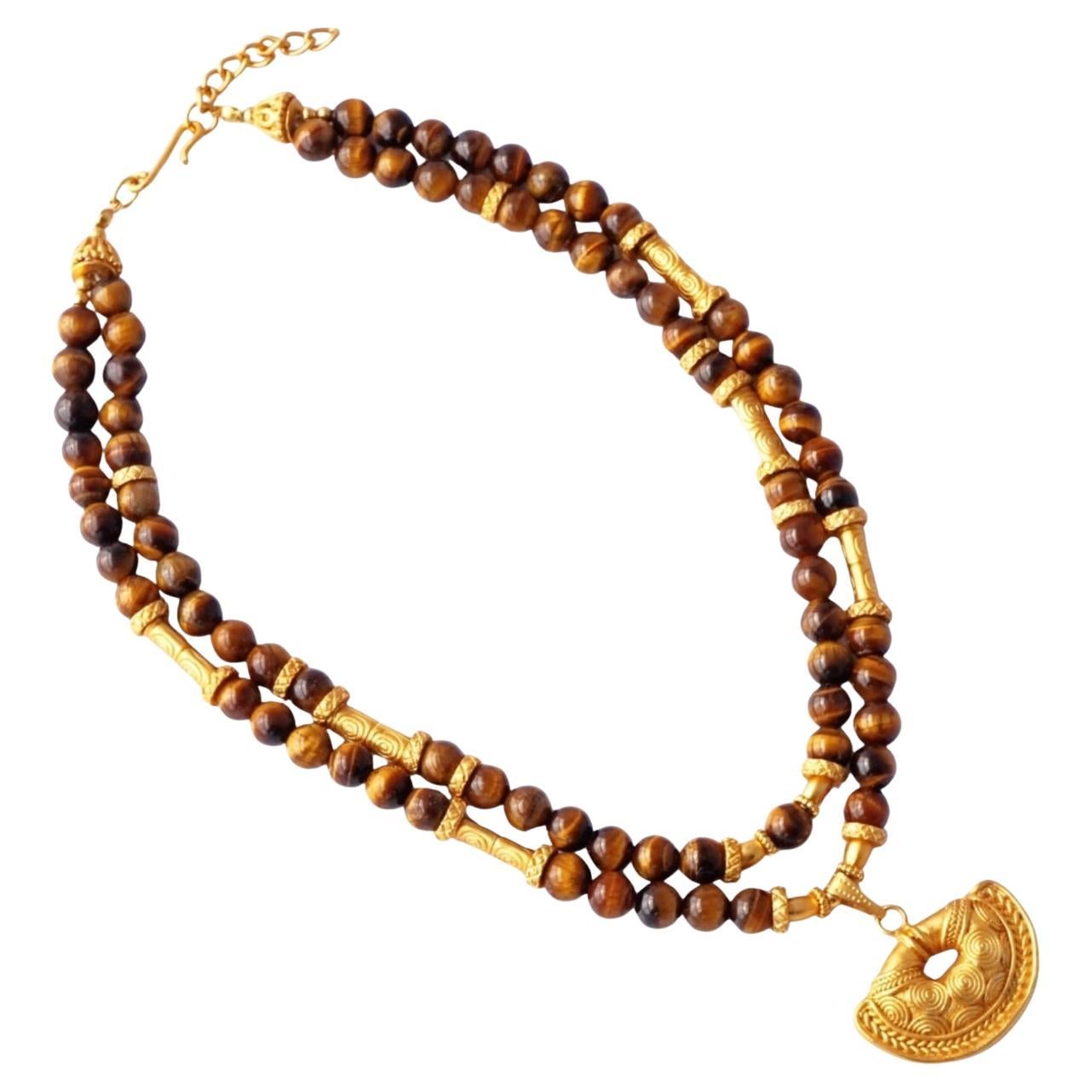 Collar de cuentas de ojo de tigre inca precolombino de oro de 24 quilates de Joyería Cano, años 70 en venta