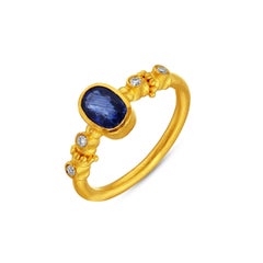 24k Gold Ring for Woman with Sapphire and Diamonds