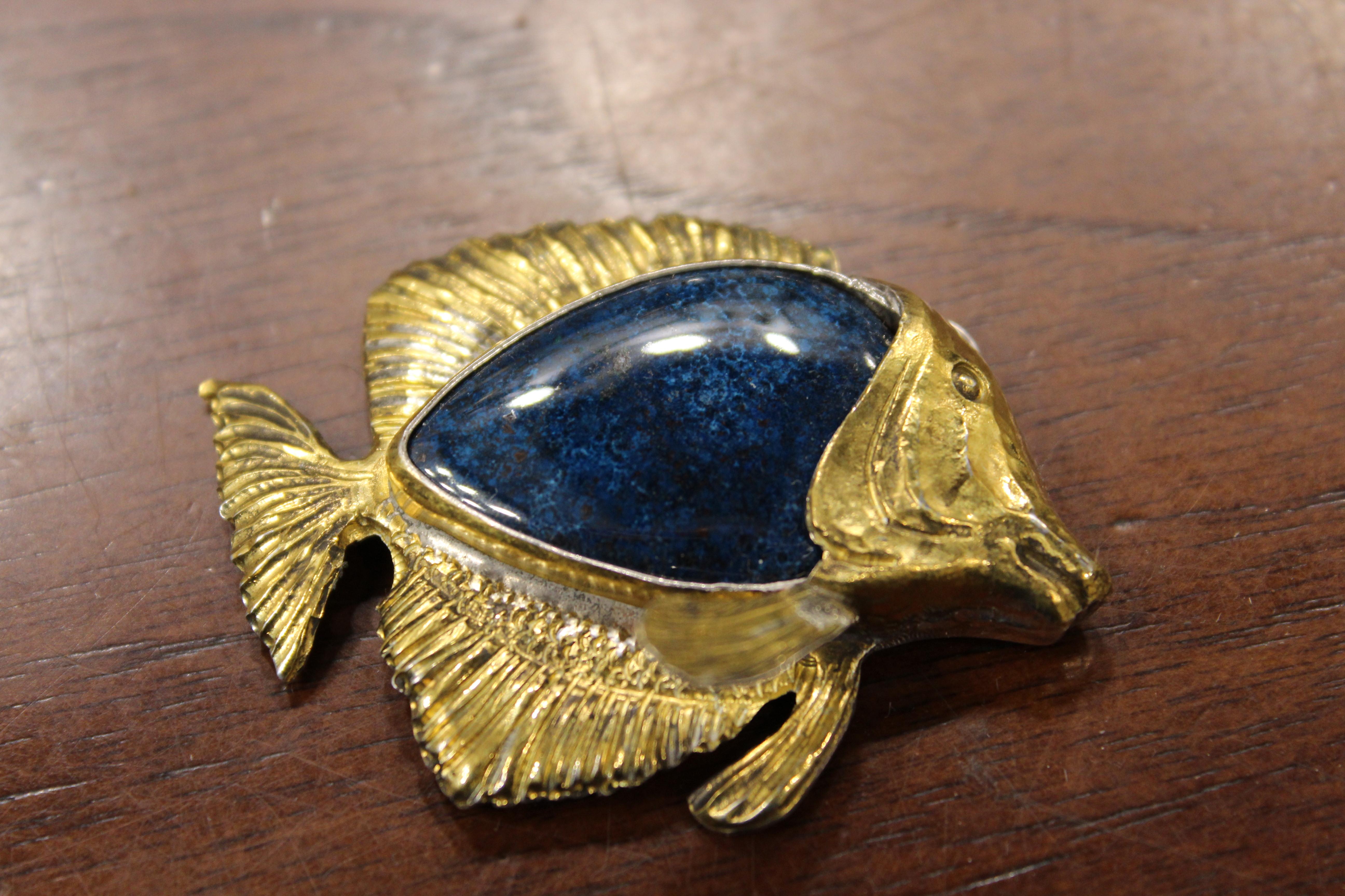Fishy Pendant, 24 Karat Gold, Solid Silver, Handcrafted, Italy In New Condition For Sale In Firenze, IT