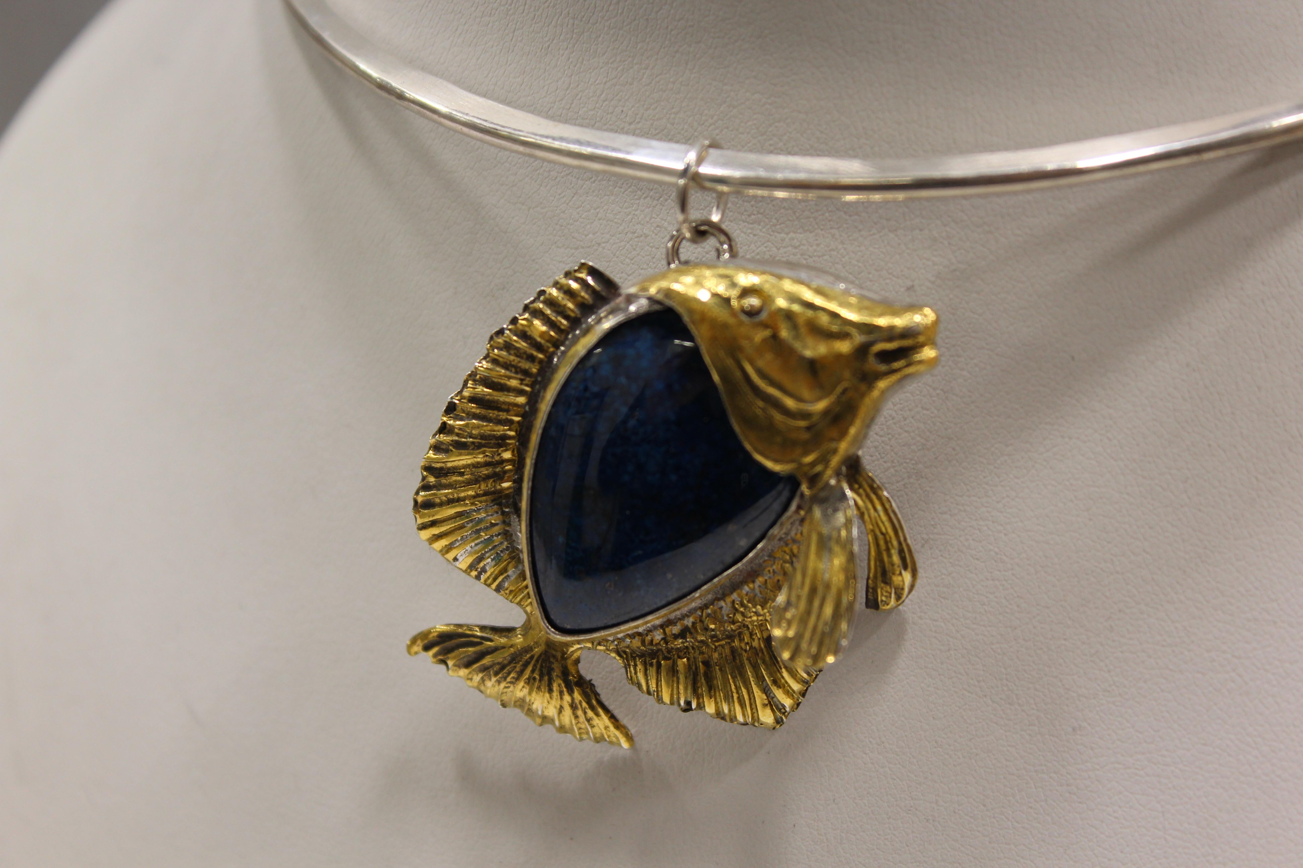 Fishy Pendant, 24 Karat Gold, Solid Silver, Handcrafted, Italy For Sale 4