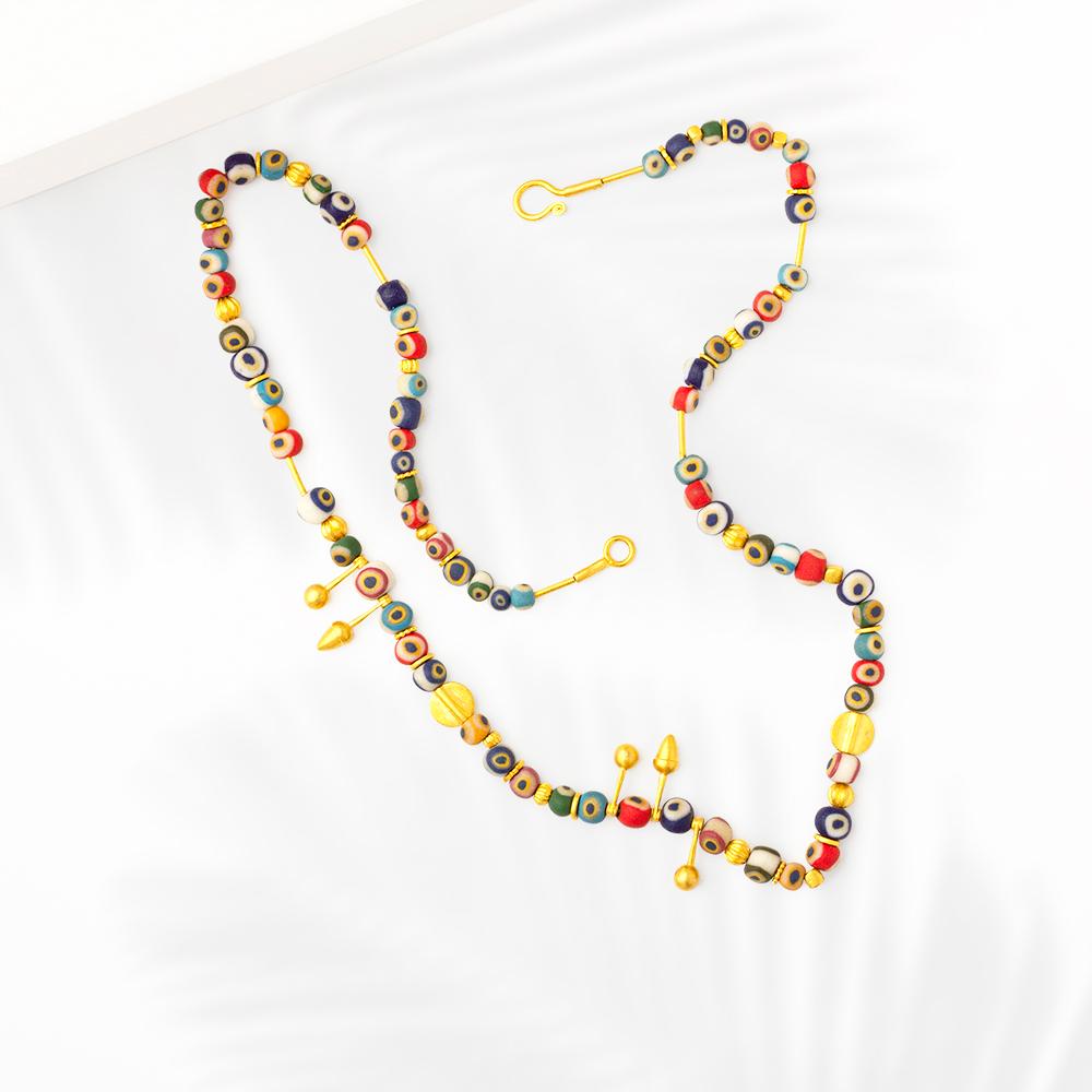 Collana con perline in oro 24K ispirata al Malocchio di Troia In condizioni Nuovo in vendita a Istanbul, Fatih