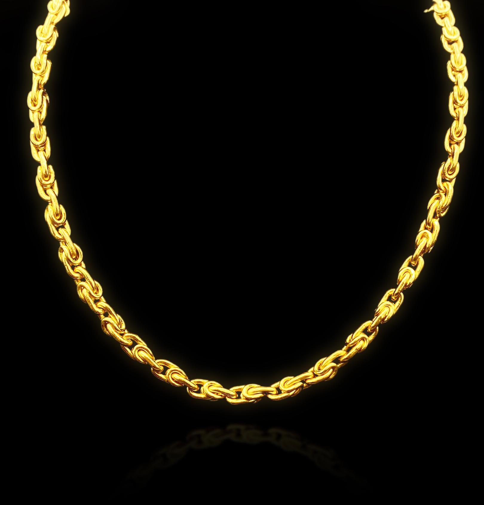 -Made to order.
-Handmade
-24K Gold
-Please allow 3-4 weeks for this product to be handcrafted.
-Can be made in 16, 18 or 20 inch, send me a message with  your preference.
-The price given  is for the 16 inch chain.
-18K Lobster clasp.
-Stamped with