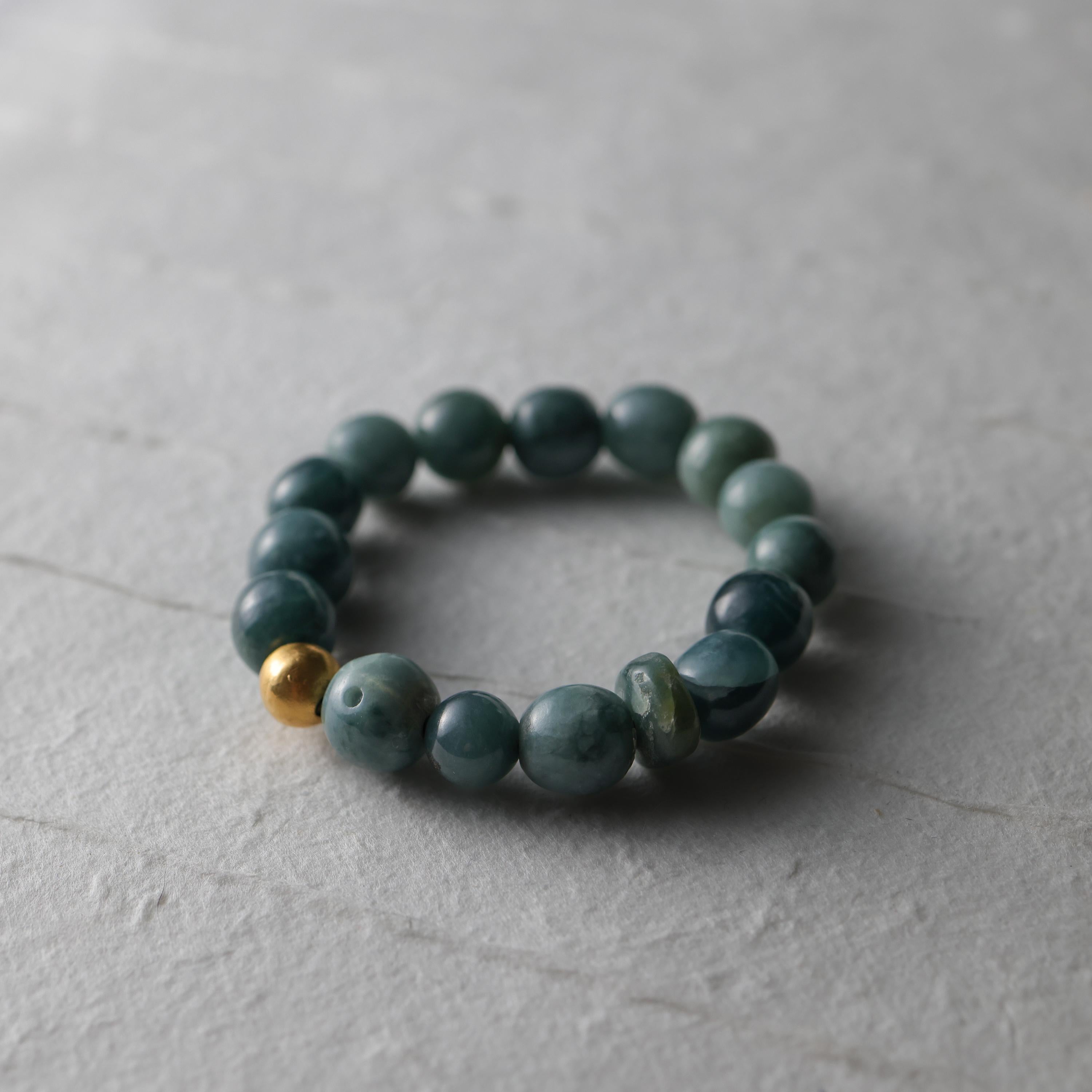 24K Jade Bracelet Guatemalan Jadeite Jade, Beaded Stretch, 7