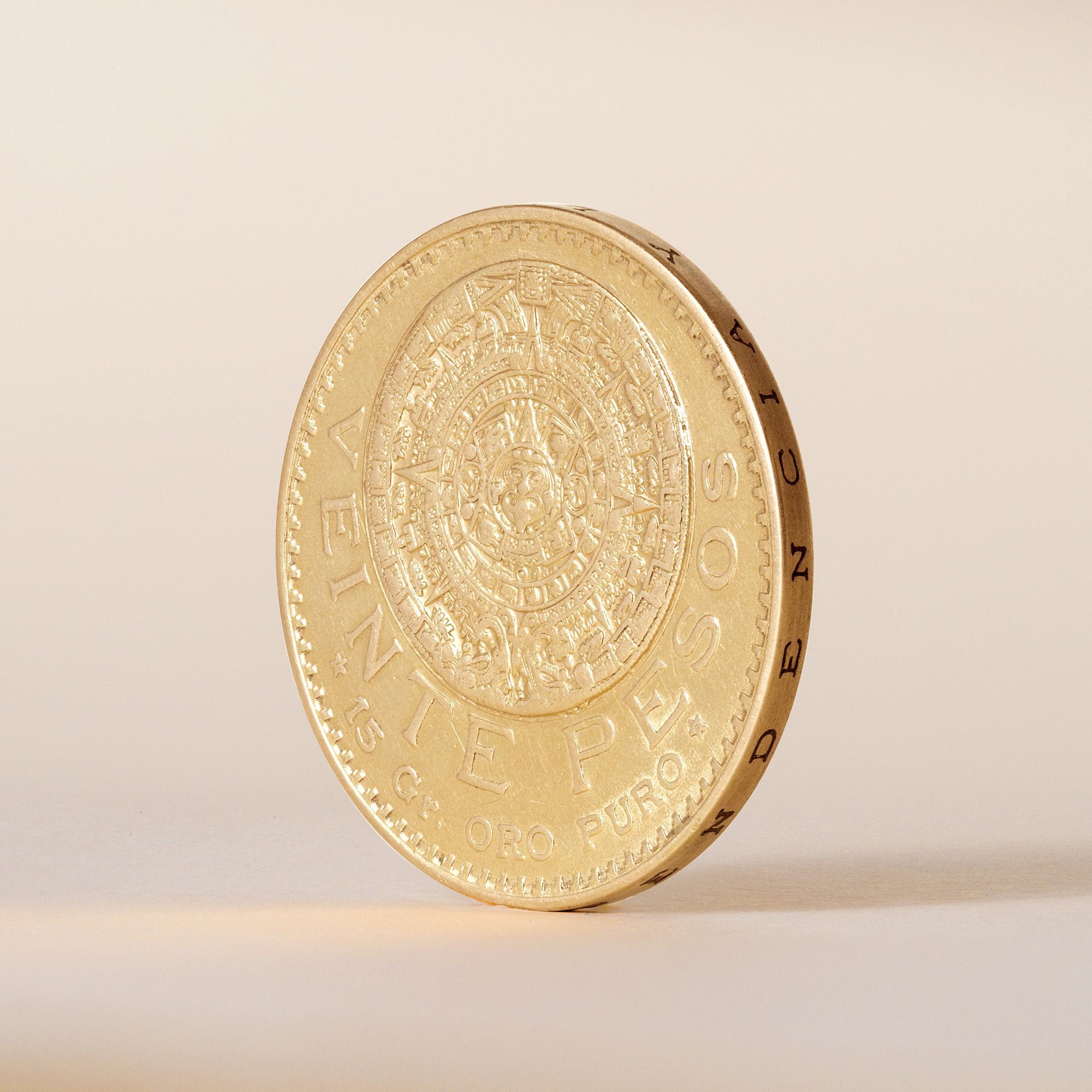 Moneta d'oro puro 24K Messico 1919 20 Pesos Calendario Azteco In condizioni buone in vendita a Los Angeles, CA