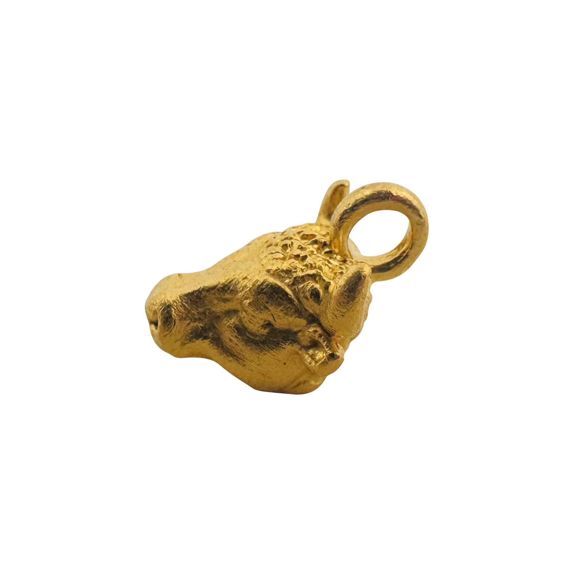 Condition:  Excellent Condition, Professionally Cleaned and Polished
Metal:  24k Gold (Marked, and Professionally Tested)
Weight:  9.1g
Length:  16mm
Width:  15mm
Markings:  