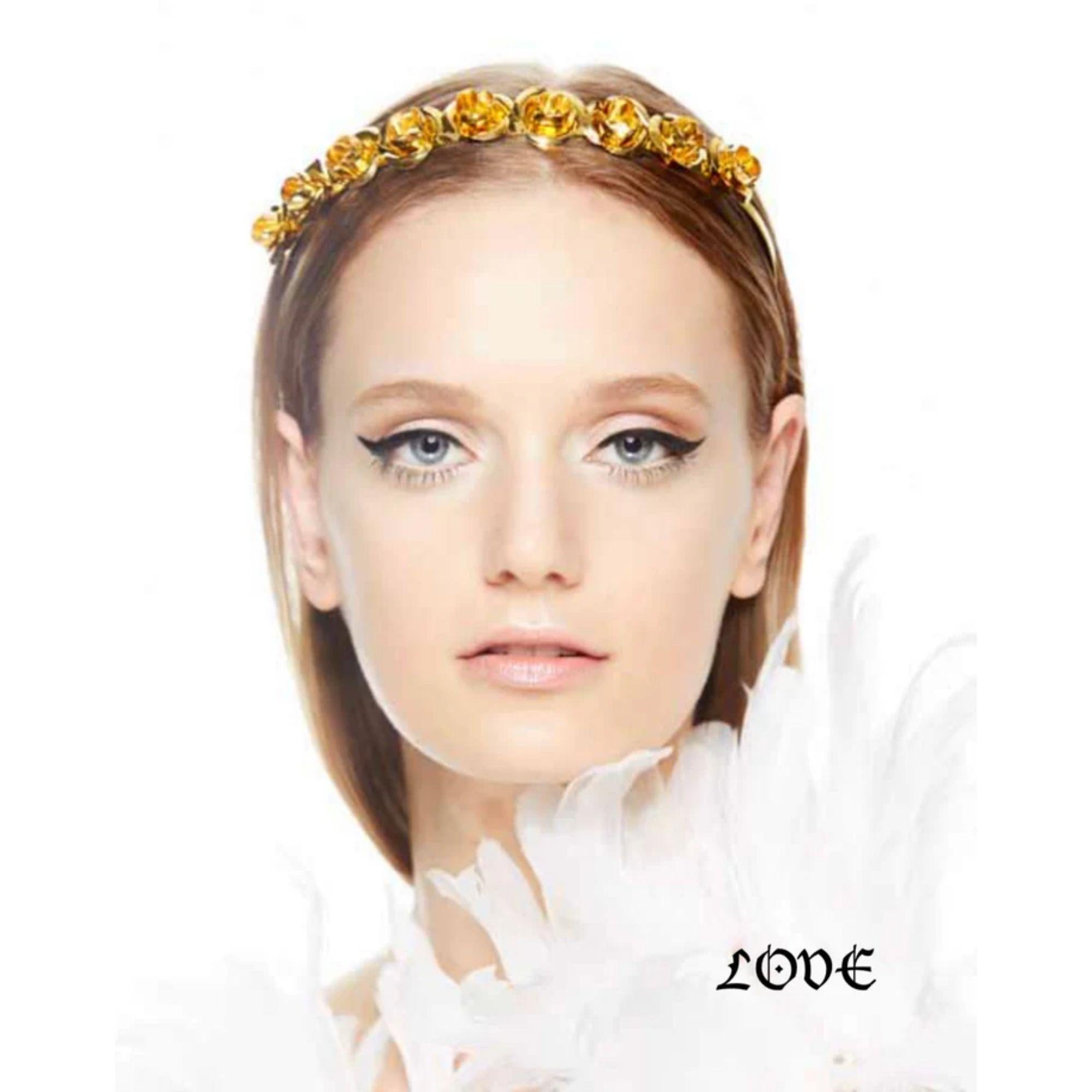 Wear this beauty for every day , a sexy dinner, club or your wedding day. Either way it will be unforgettable! Handmade by encrusting a headband with 9 mini roses then plated in the gold finish of your choice. Check out the matching Lana rose