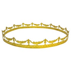 Couronne baroque en or jaune 24 carats avec halo