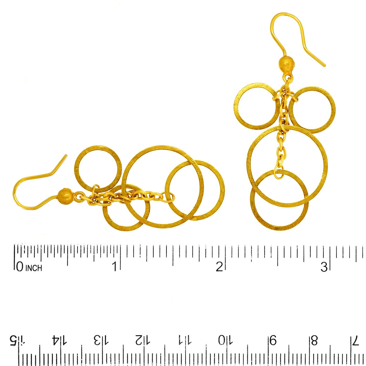 24k Yellow Gold Chandelier Earrings For Sale 1