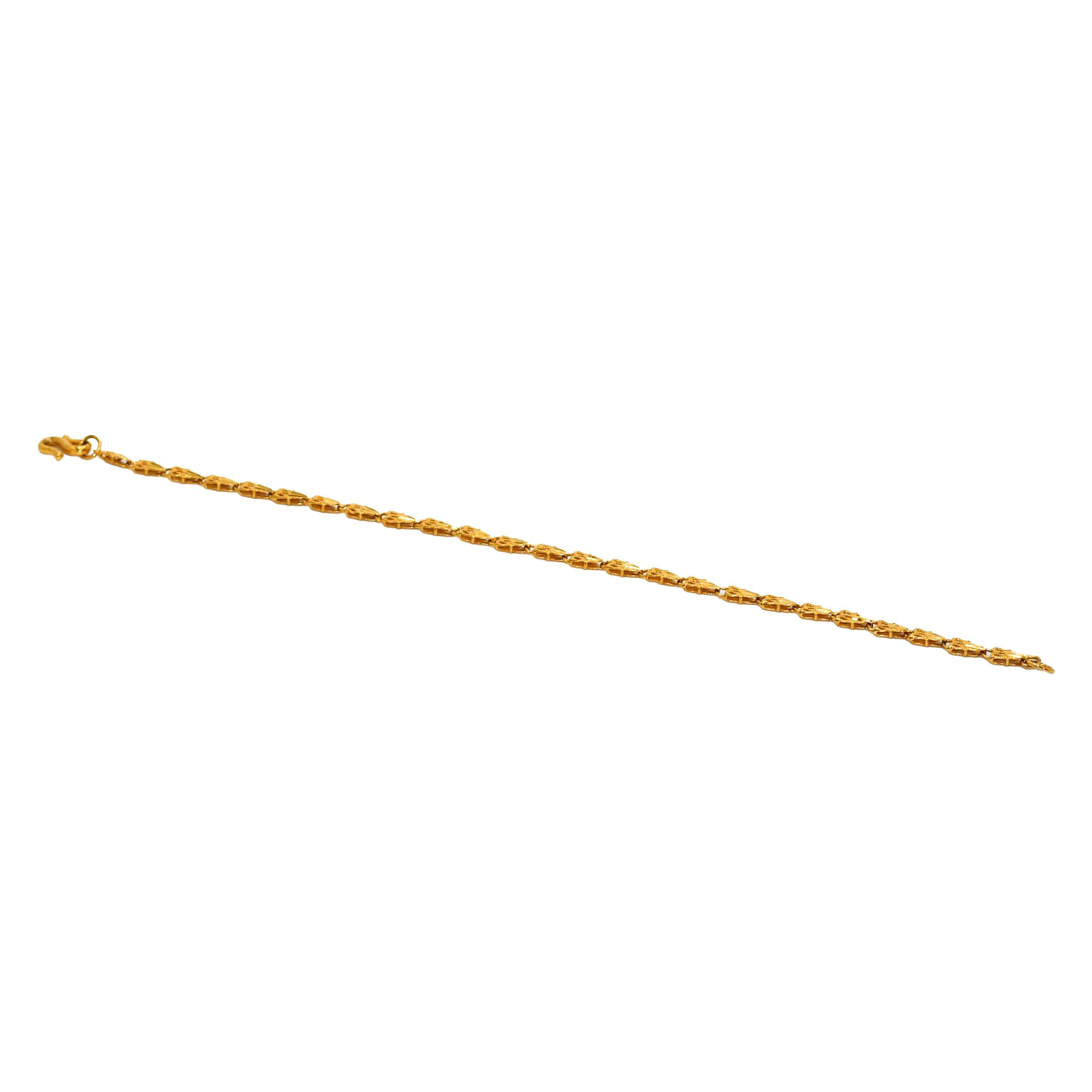 24K Yellow Gold Fancy Link Bracelet 5.6g For Sale 2