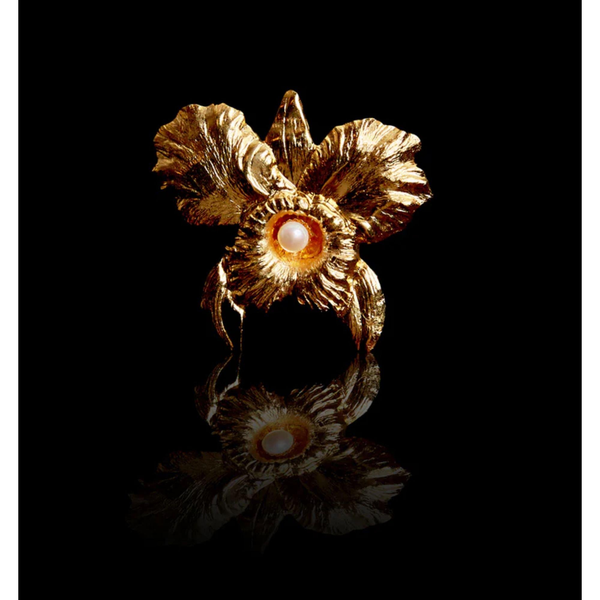 24K Yellow Gold Oversized Orchid Ring In New Condition For Sale In Miami Beach, FL